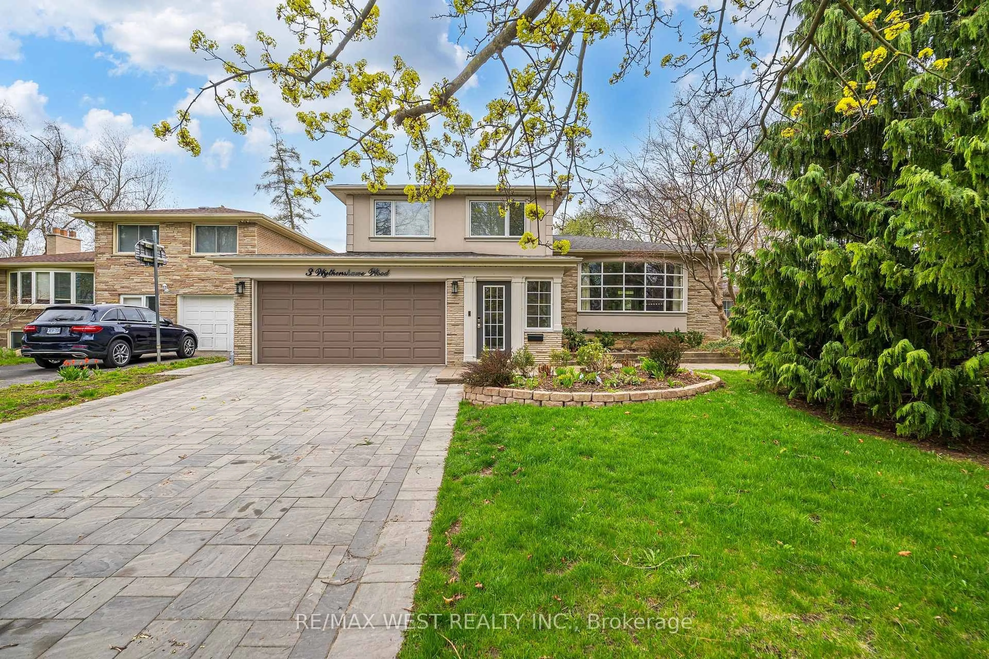 Unknown for 3 Wythenshawe Wood, Toronto Ontario M1E 1H1