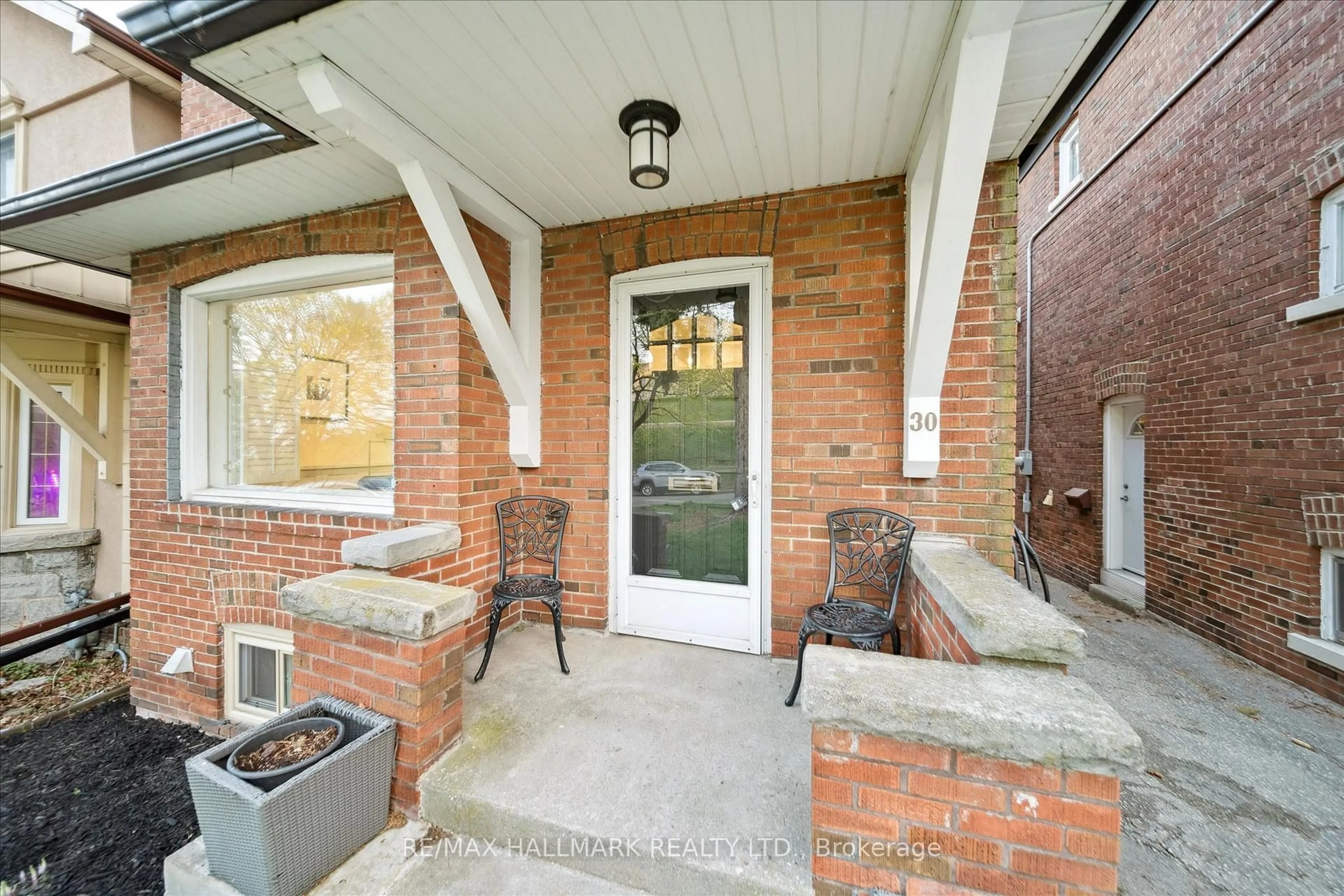 Unknown for 30 Nursewood Rd, Toronto Ontario M4E 3R8