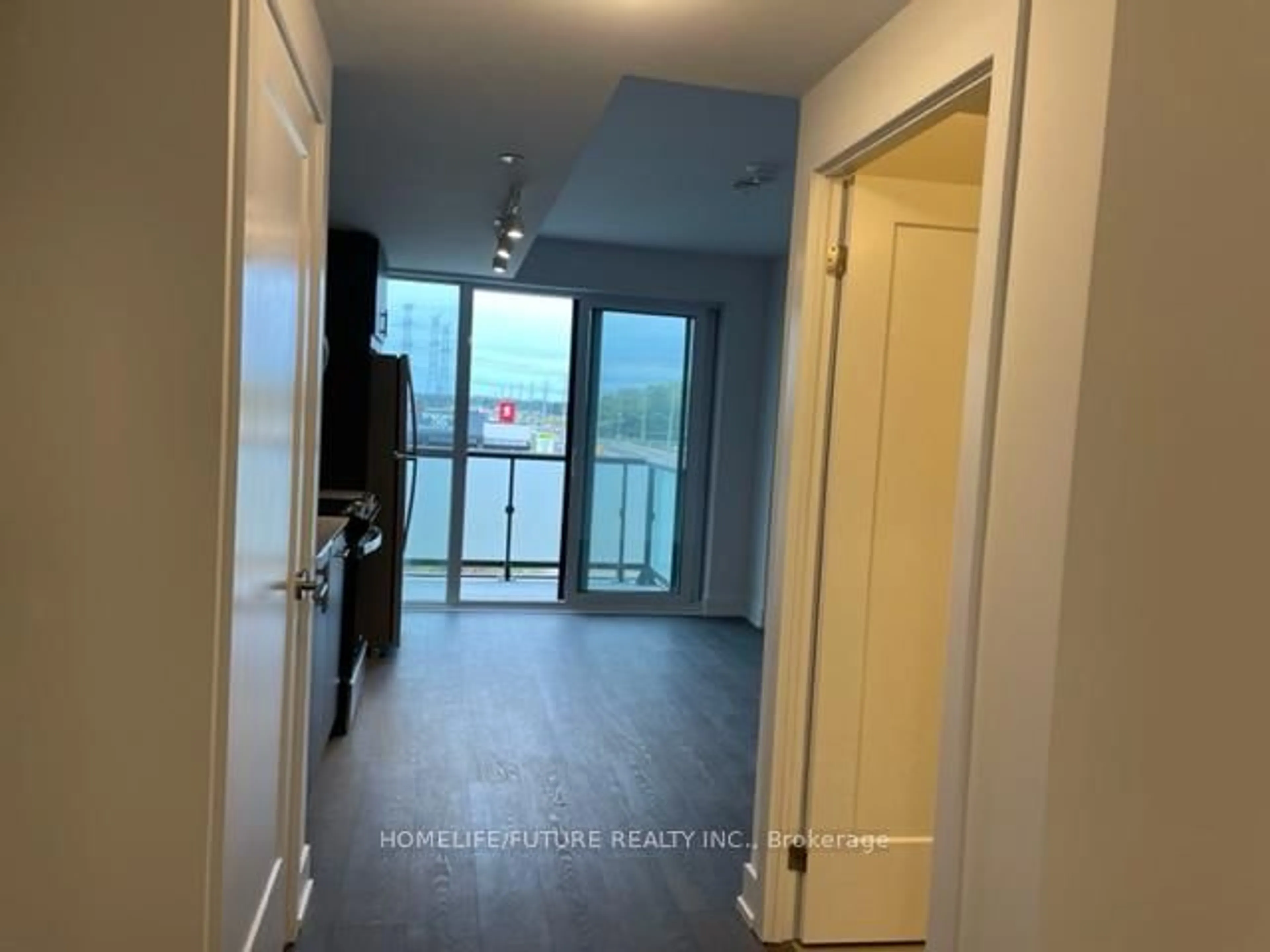 A pic of a room for 2550 Simcoe St #407, Oshawa Ontario L1L 0R5