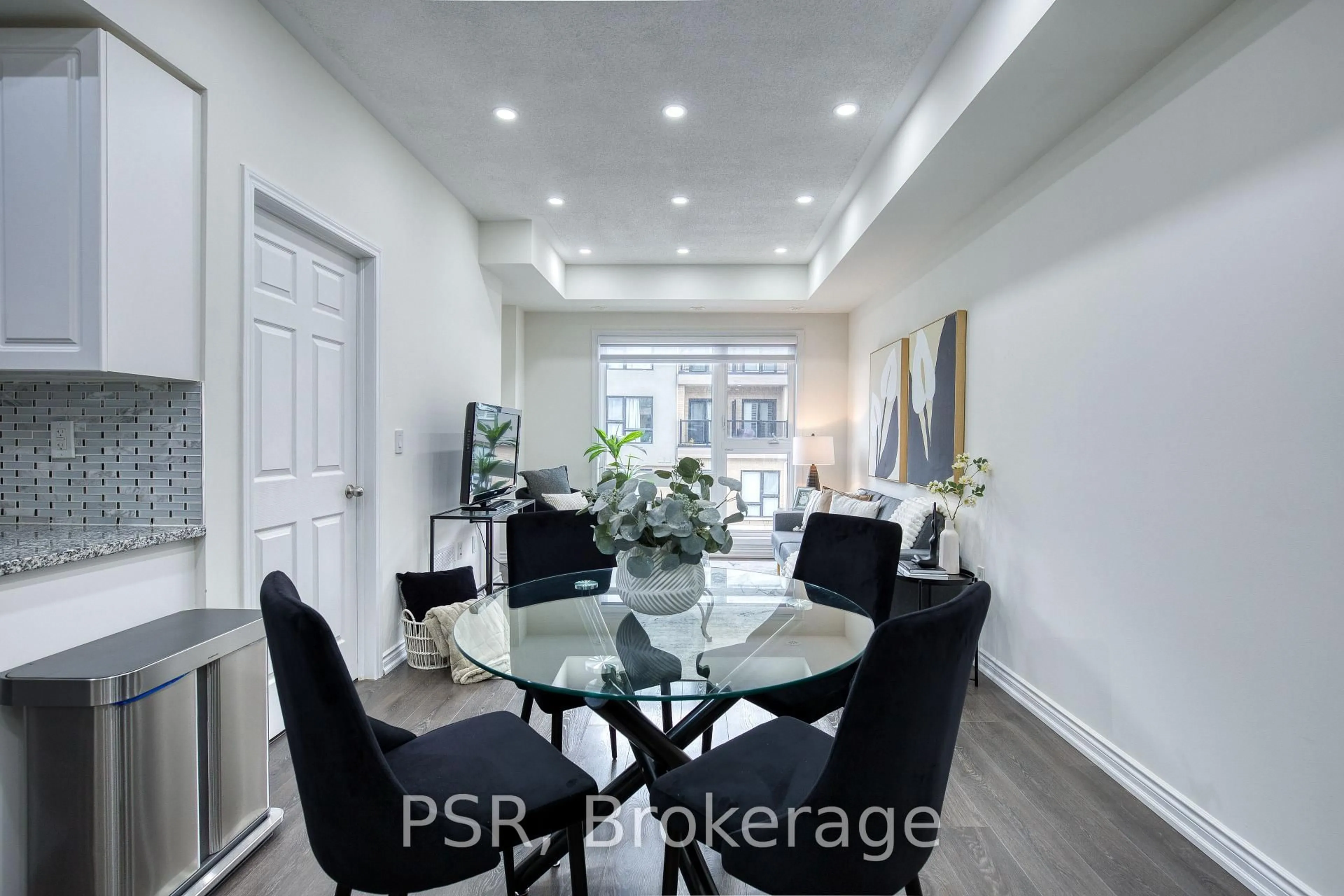 Dining room, unknown for 500 Kingbird Grve #345, Toronto Ontario M1B 0E4
