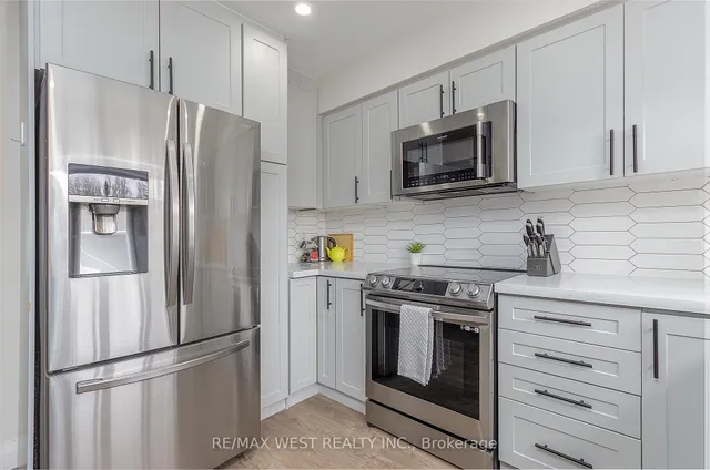 Additional property image - 377 Military Tr Unit 33