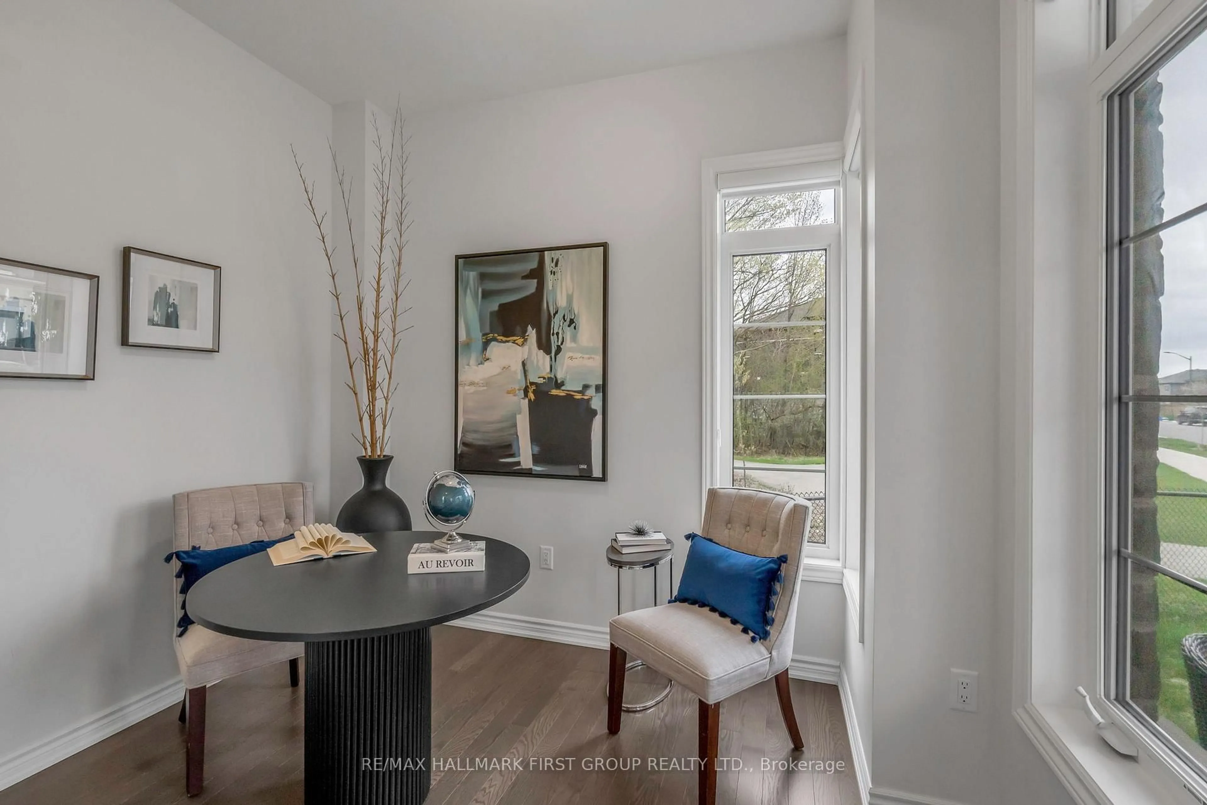 Dining room, unknown for 47 Fruitful Cres, Whitby Ontario L1P 0N3