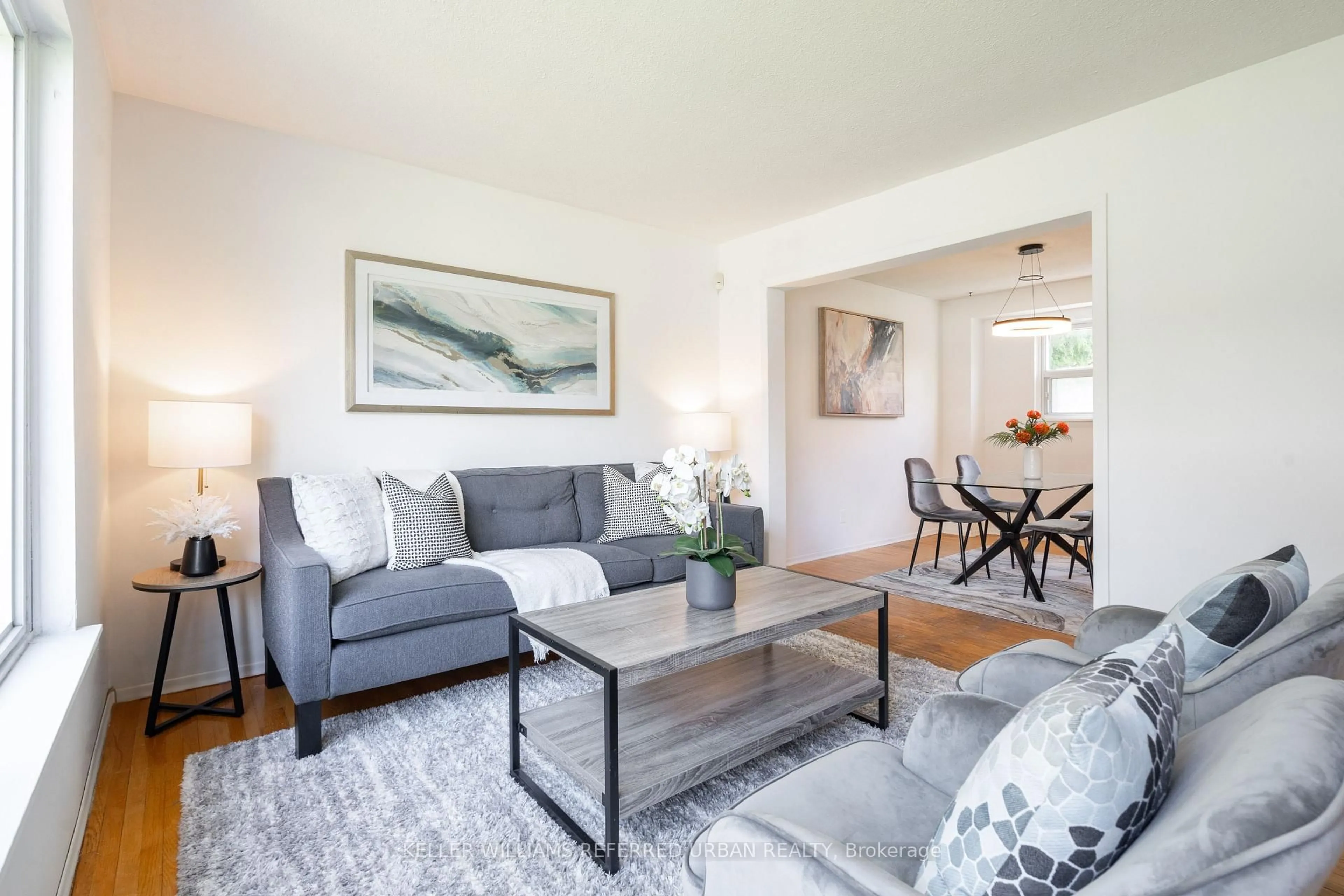 Living room with furniture, unknown for 71 Gorsey Sq, Toronto Ontario M1B 1A6