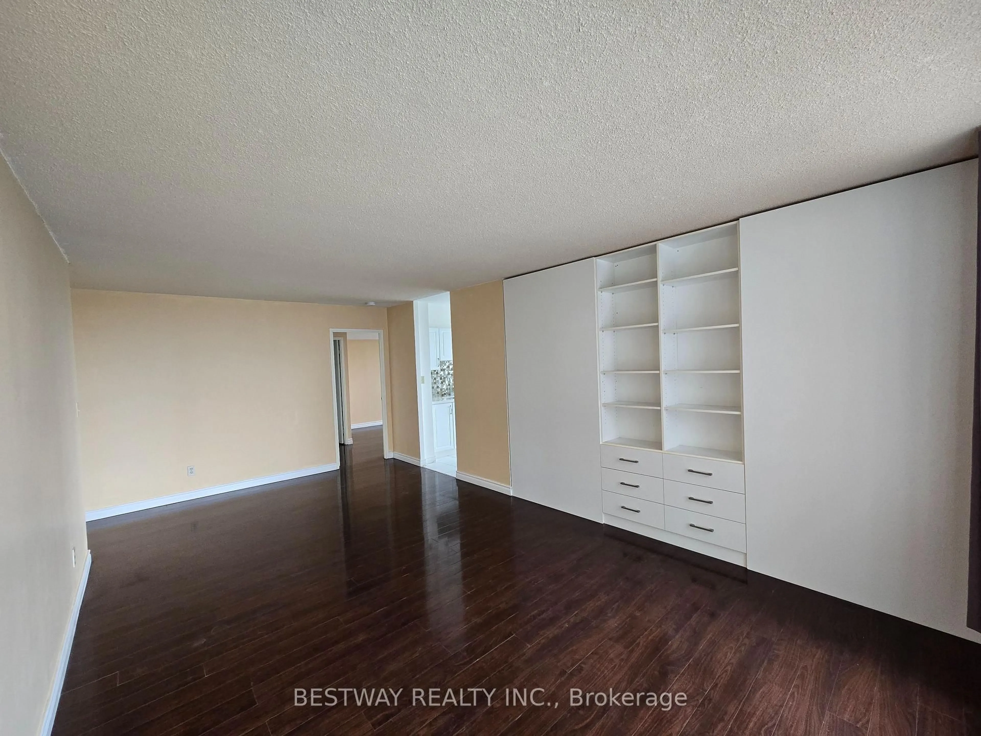 A pic of a room for 75 Bamburgh Circ #928, Toronto Ontario M1W 3W1