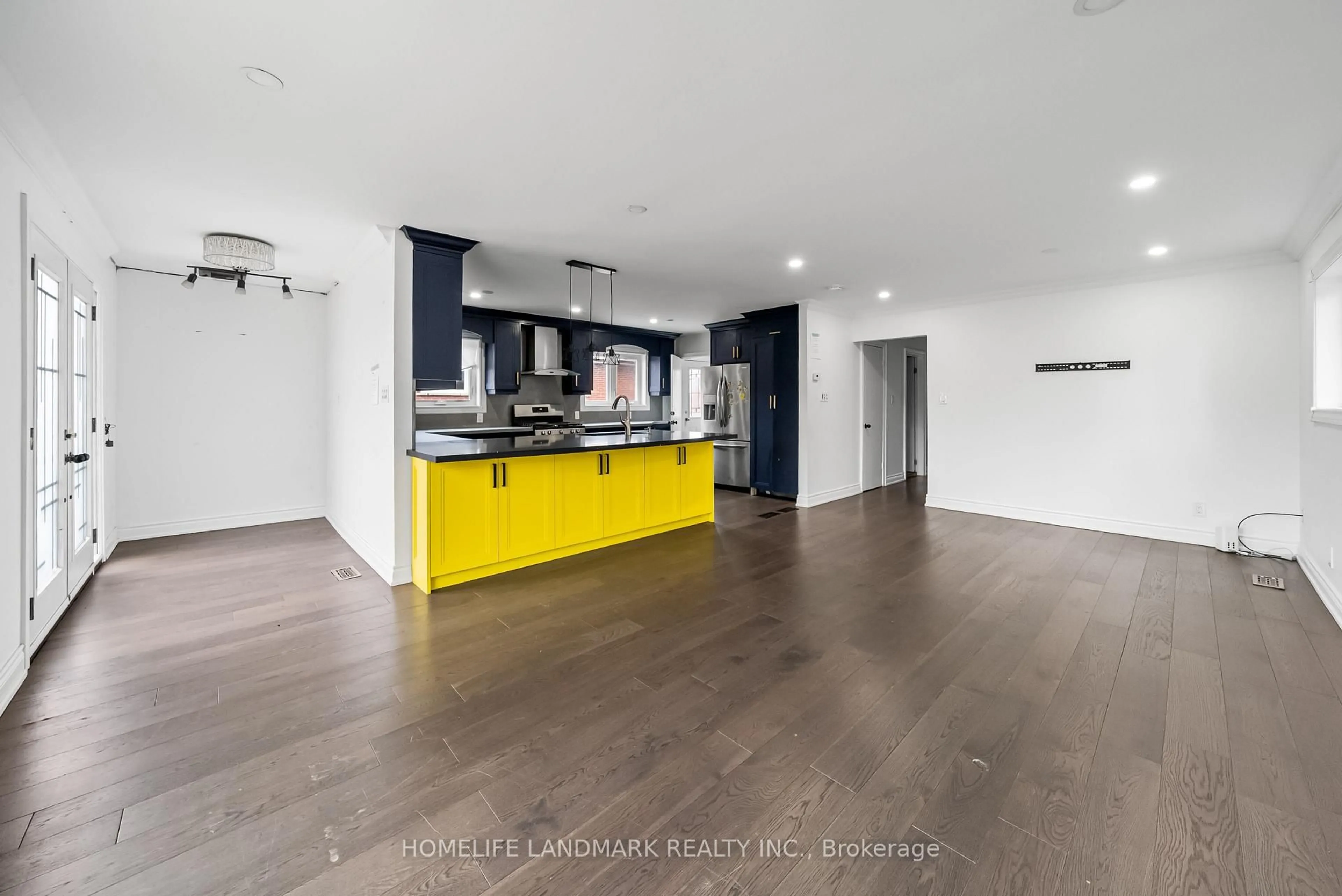 Open concept kitchen, unknown for 99 Dowswell Dr, Toronto Ontario M1B 1H5