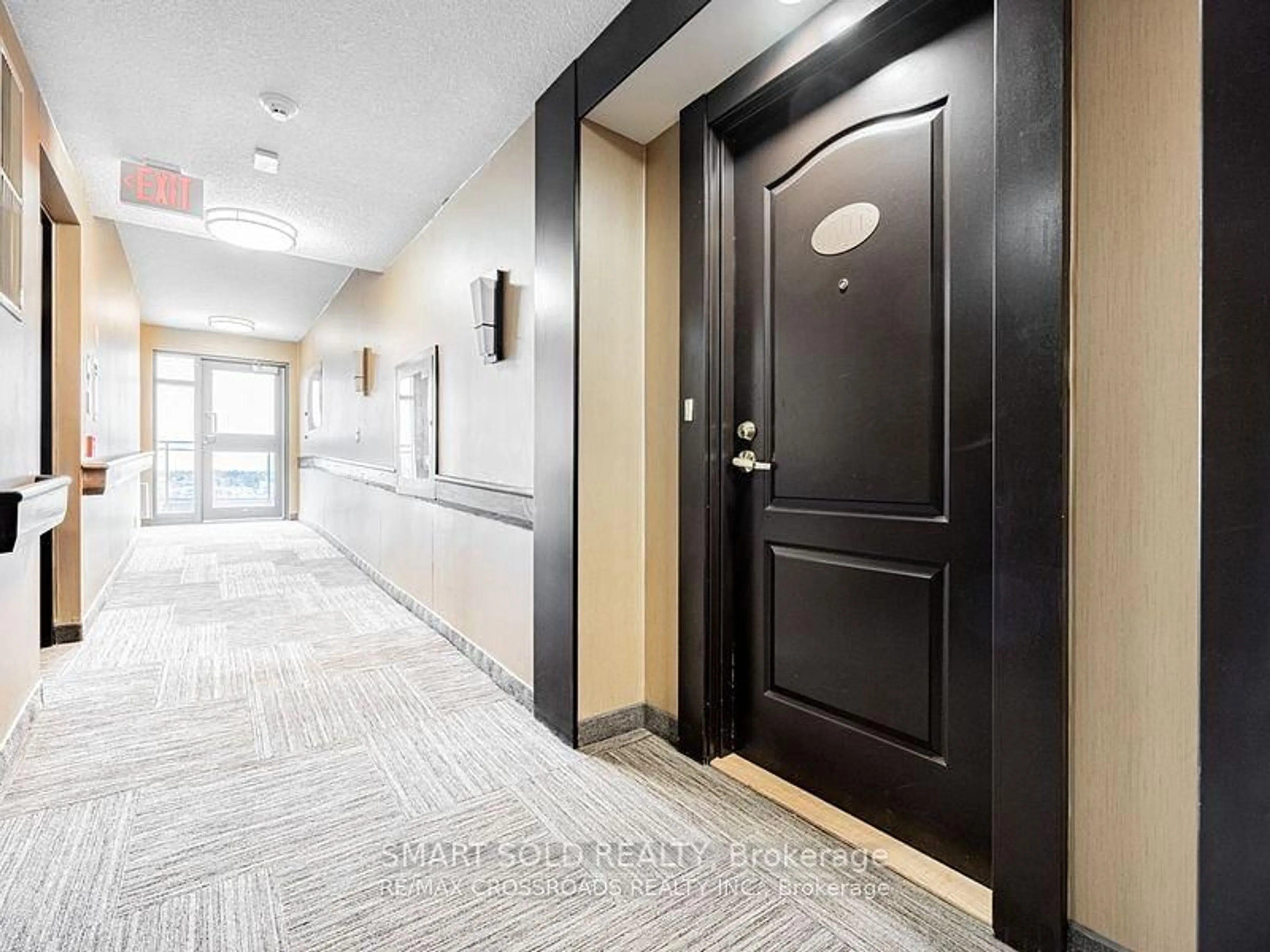 Indoor foyer for 2020 Mcnicoll Ave #728, Toronto Ontario M1V 0B5