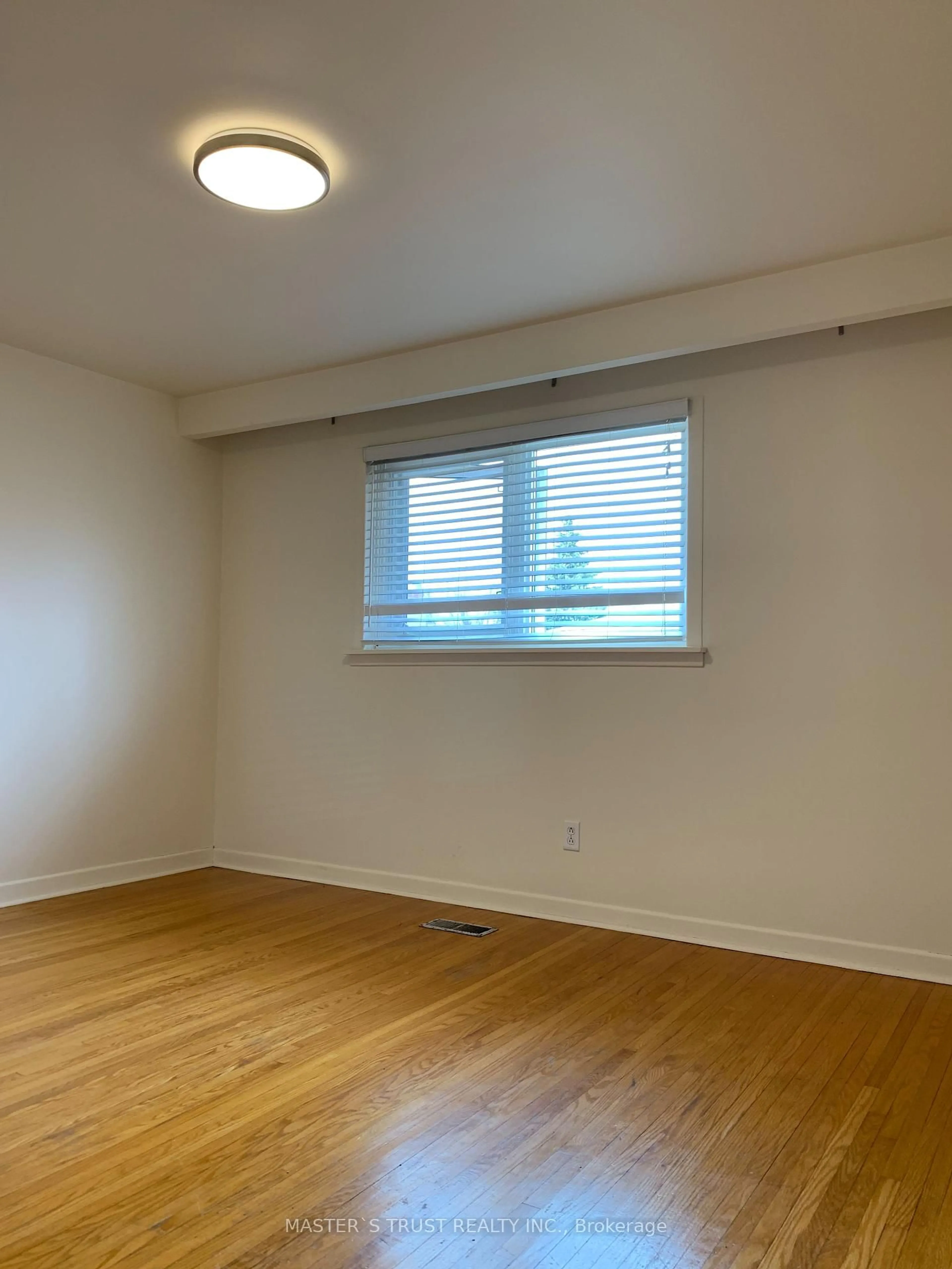 A pic of a room for 46 Erinlea Cres, Toronto Ontario M1H 2S9