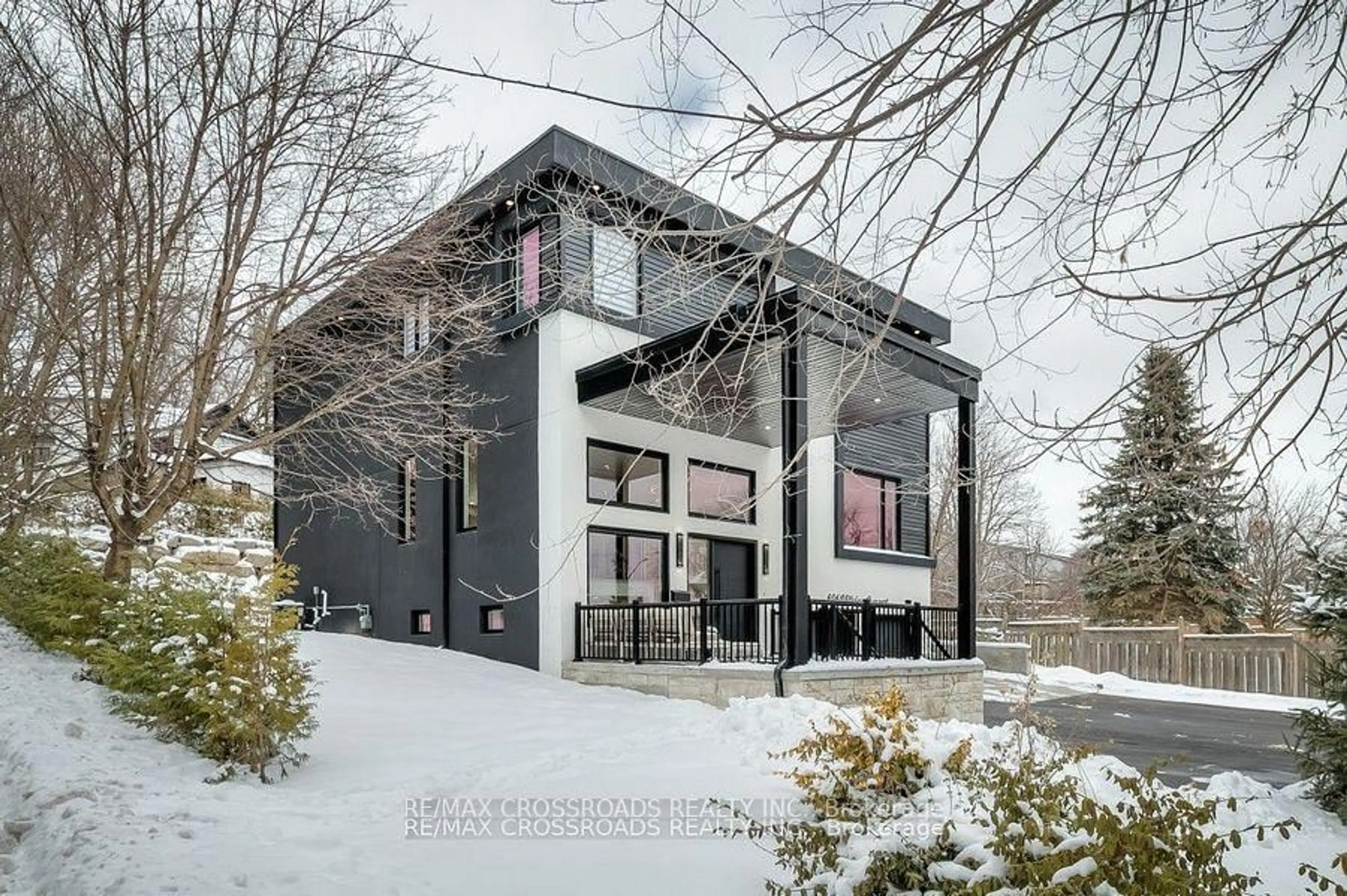 Home with brick exterior material, unknown for 696 Hillview Cres, Pickering Ontario L1W 2R7