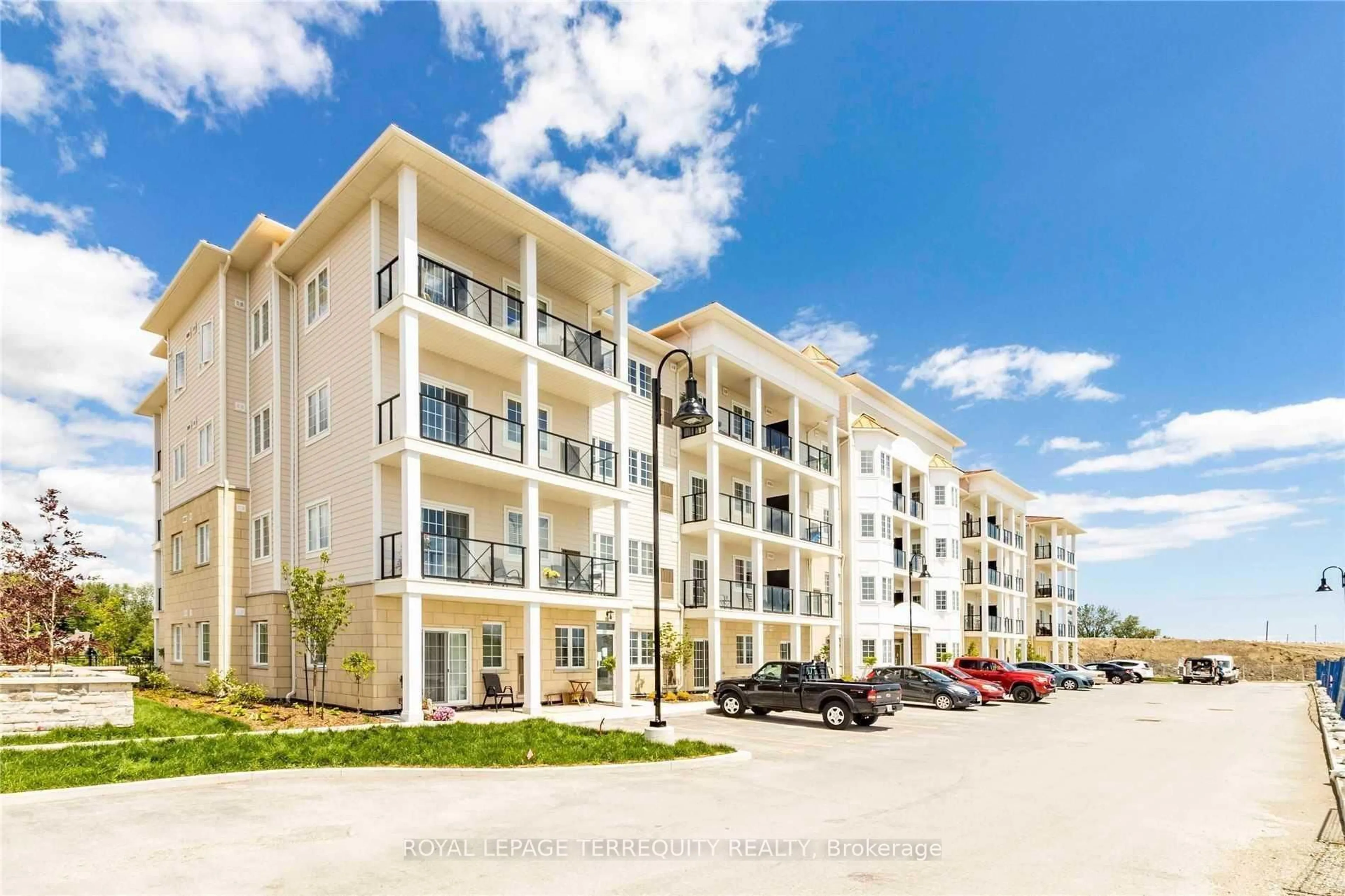 Unknown for 70 Shipway Ave #111, Clarington Ontario L1B 0V7