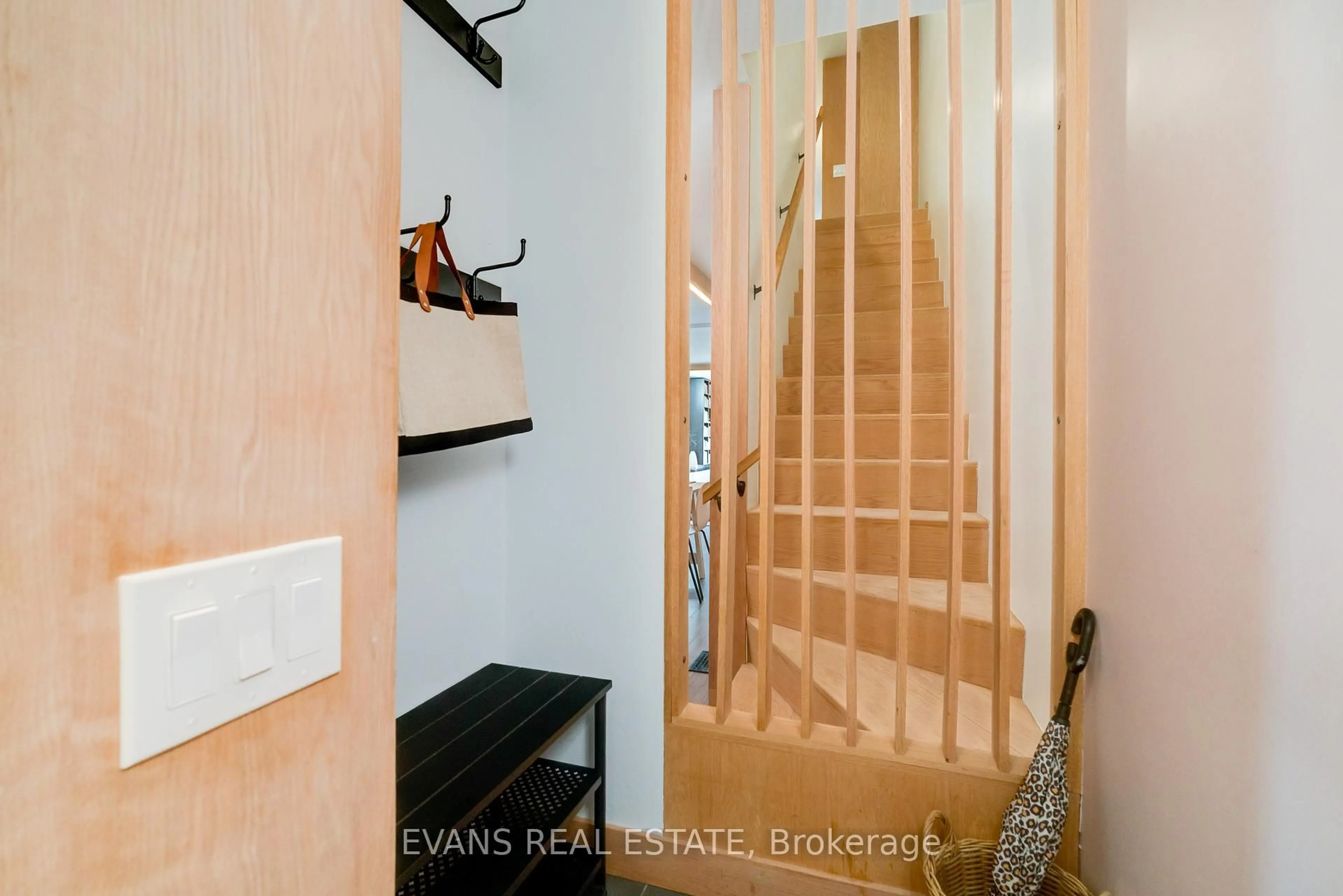 Indoor entryway for 83 Morse St, Toronto Ontario M4M 2P7