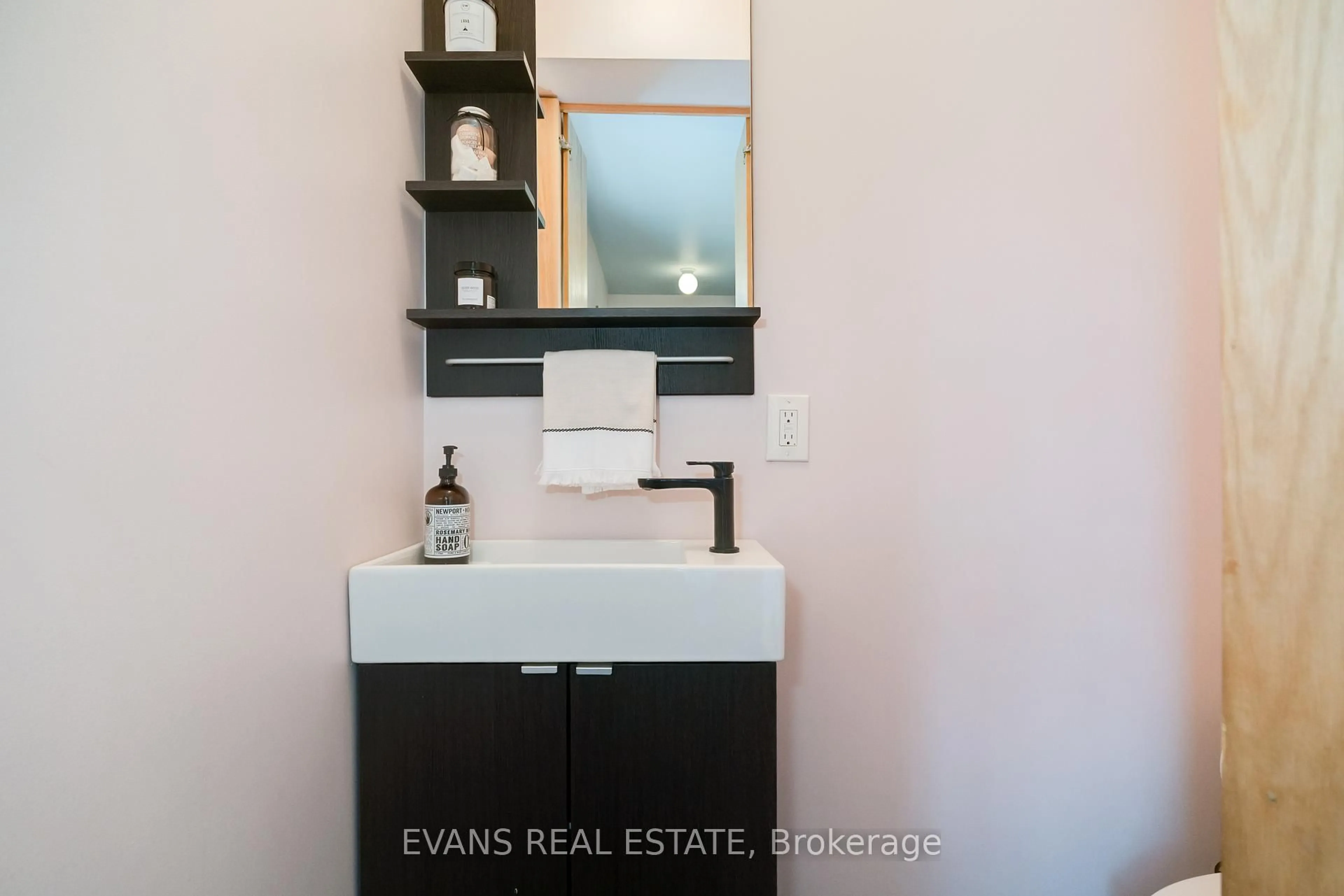 Contemporary bathroom, ceramic/tile floor for 83 Morse St, Toronto Ontario M4M 2P7