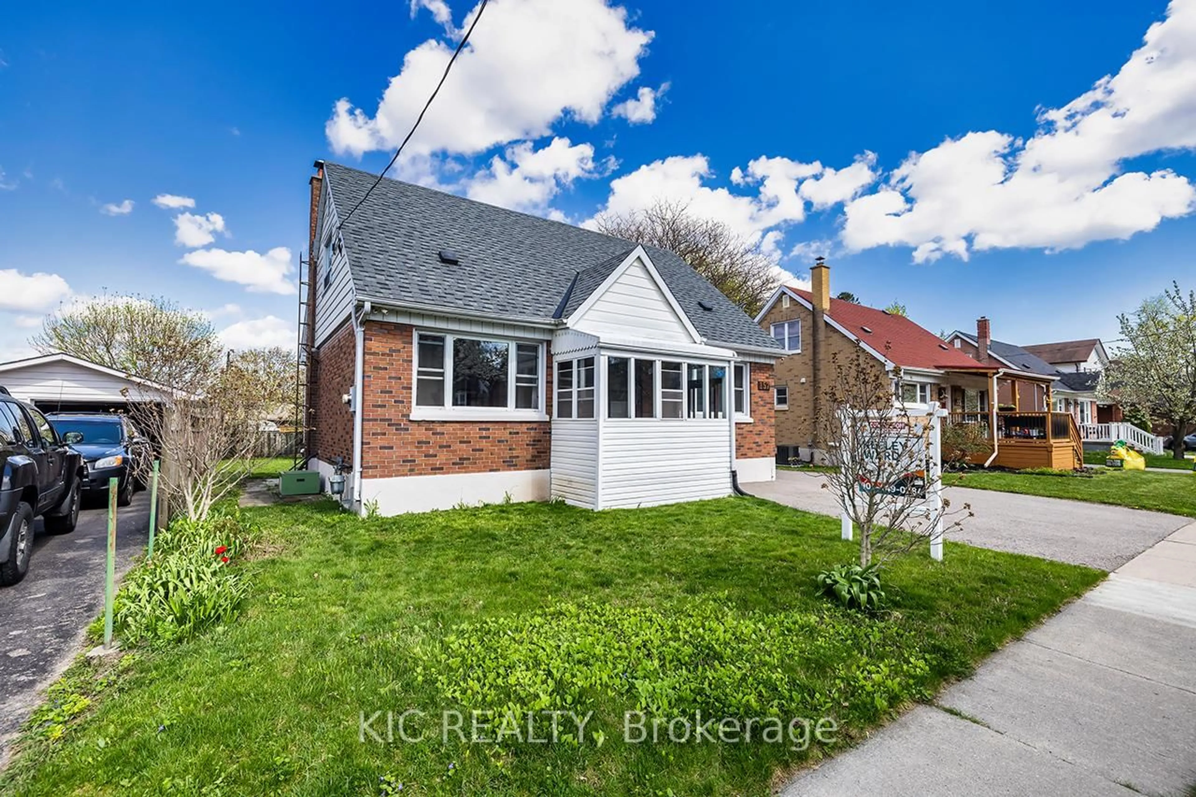 Unknown for 157 Warren Ave, Oshawa Ontario L1J 4G5