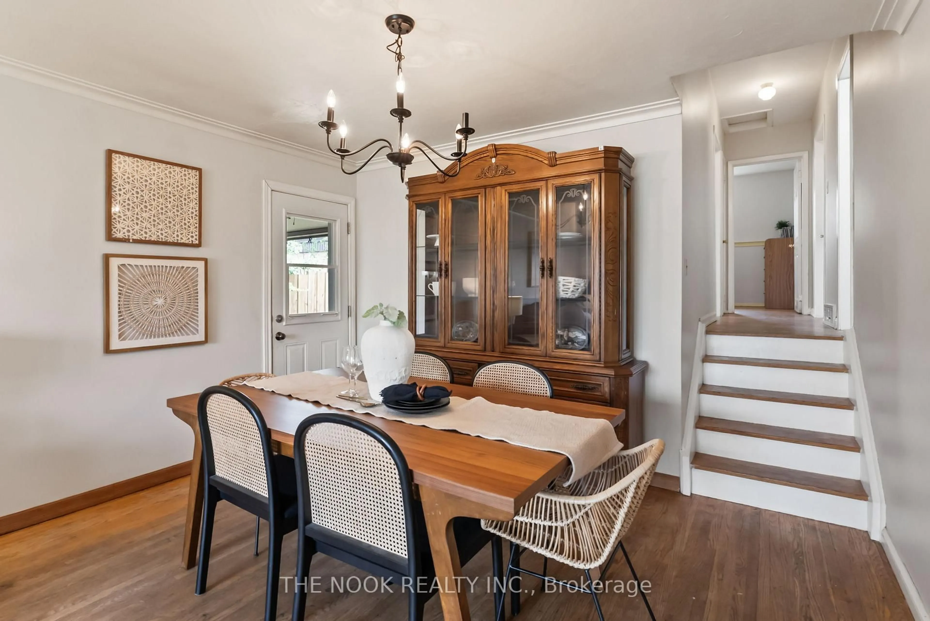 Dining room, wood/laminate floor for 437 ADELAIDE Ave, Oshawa Ontario L1G 2A4