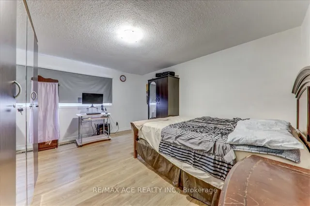 Additional property image - 1121 Sandhurst Circ Unit 20