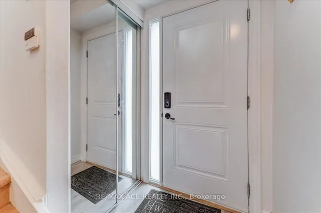 Additional property image - 1121 Sandhurst Circ Unit 20