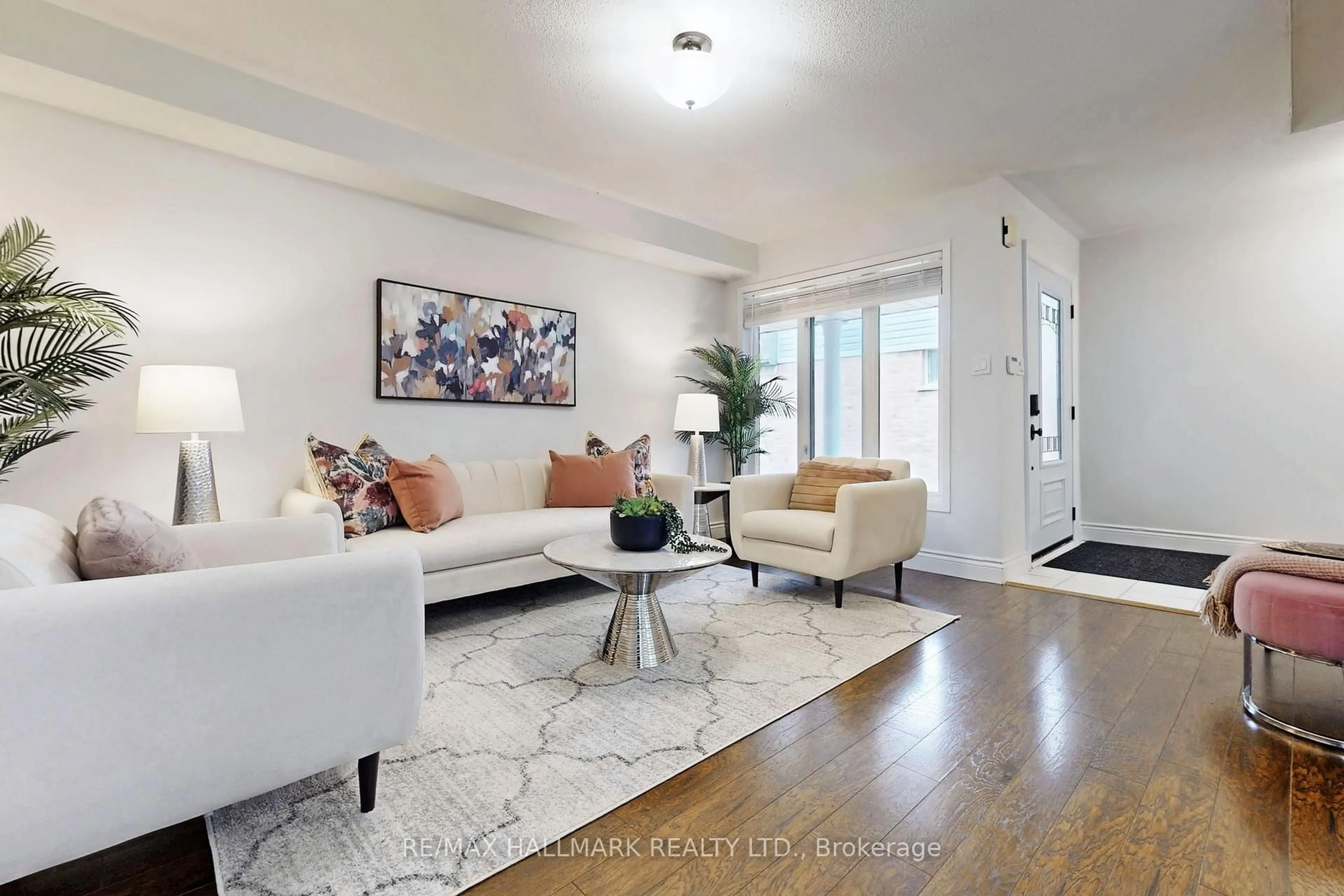 Living room with furniture, unknown for 60 Tidewater Cres, Whitby Ontario L1P 1M2