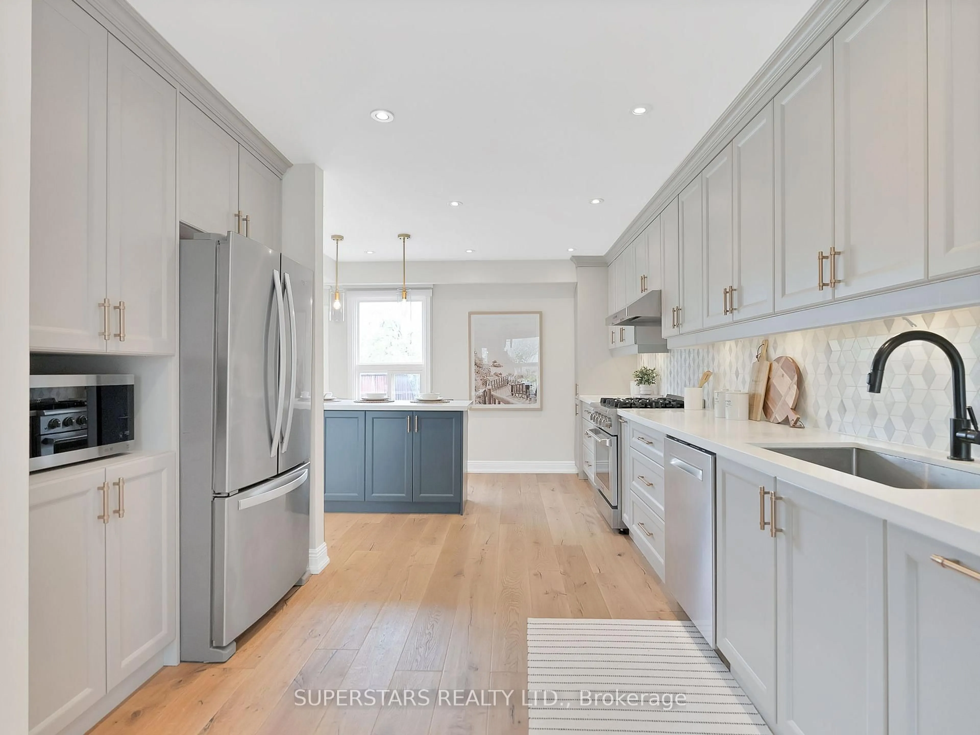 Open concept kitchen, unknown for 6 Kenhatch Blvd, Toronto Ontario M1S 4A2
