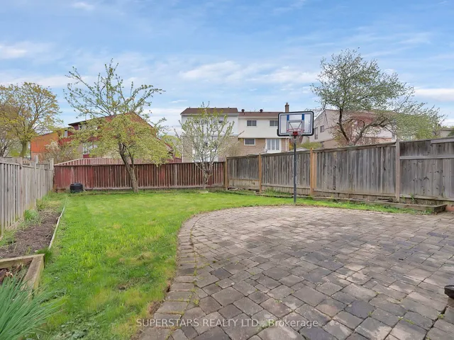 Additional property image - 6 Kenhatch Blvd