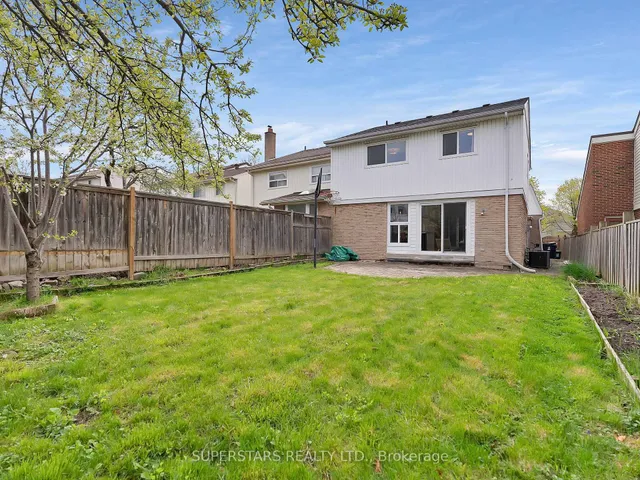 Additional property image - 6 Kenhatch Blvd