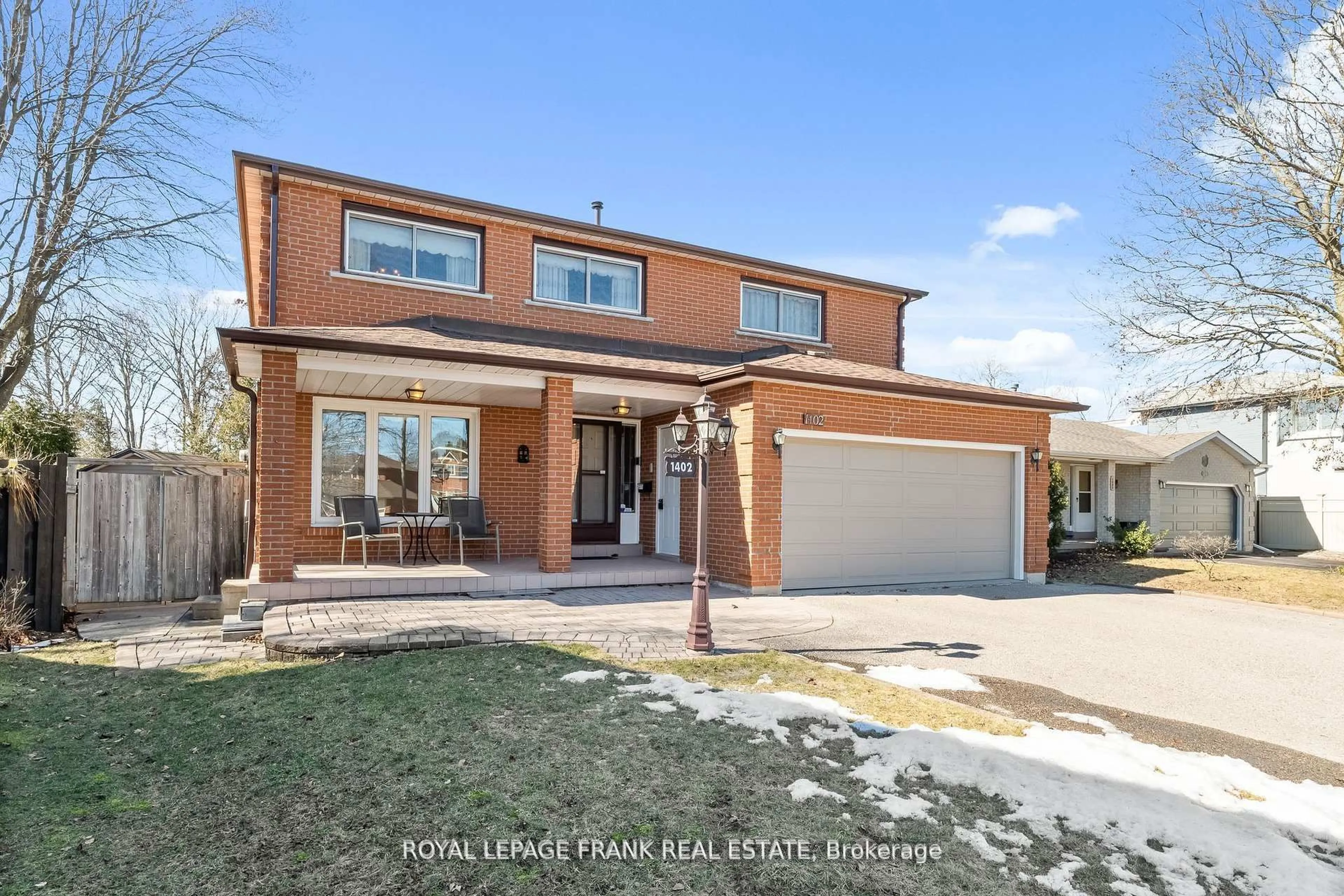 Home with brick exterior material, street for 1402 Manitou Dr, Oshawa Ontario L1G 7P7