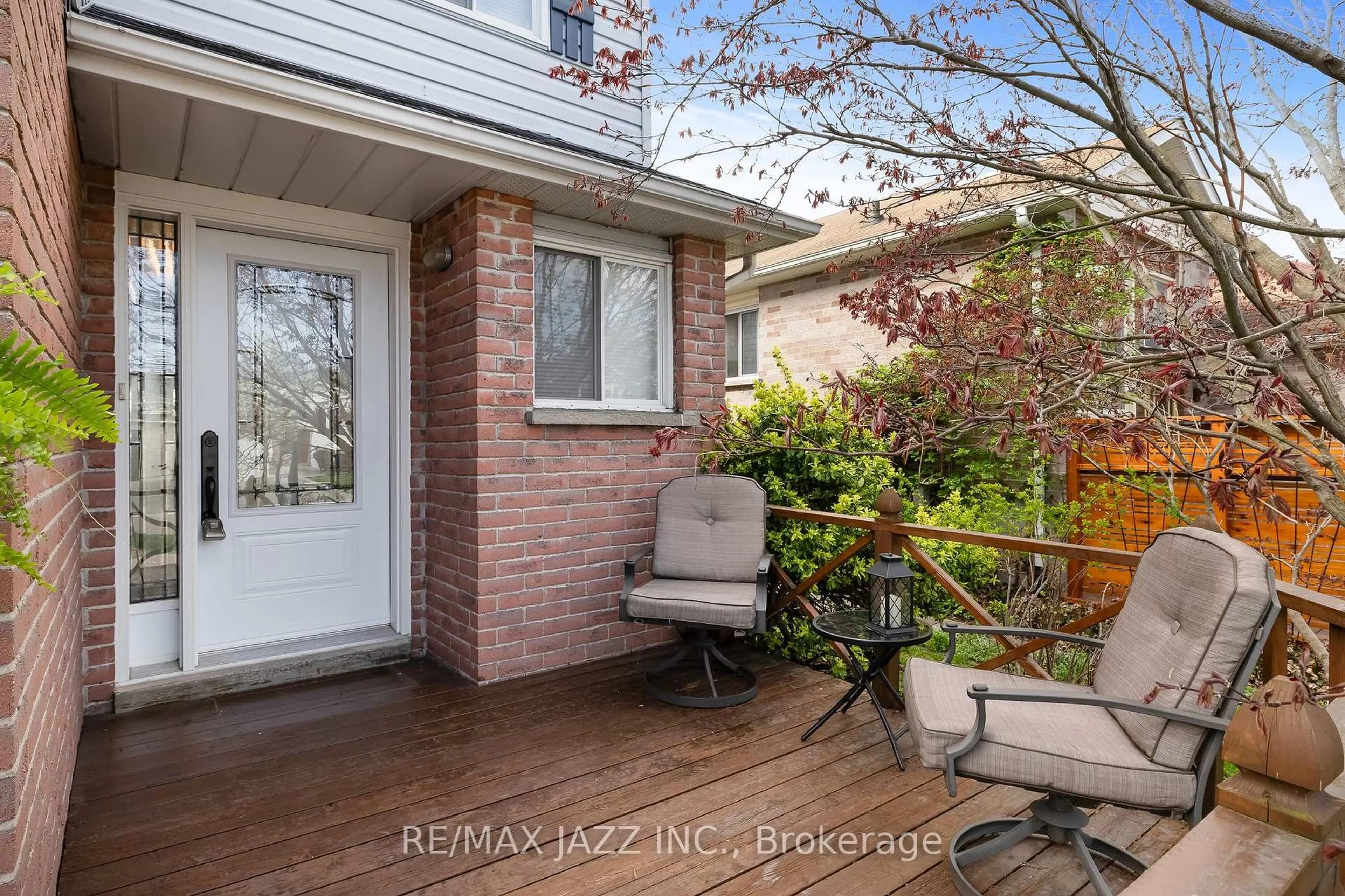 Unknown for 75 Trudeau Dr, Clarington Ontario L1C 4K4