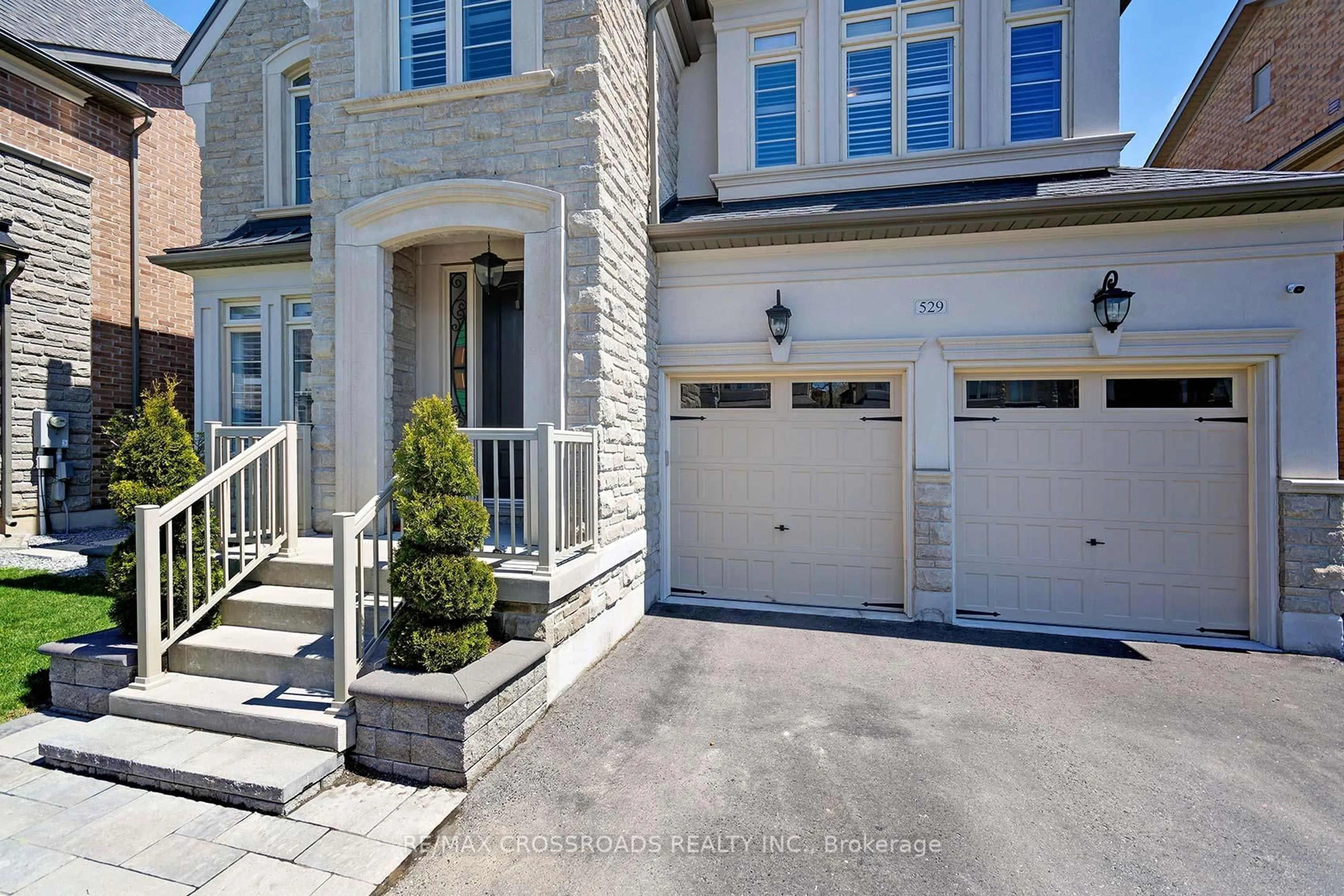 Unknown for 529 Cliffview Rd, Pickering Ontario L1W 0B2