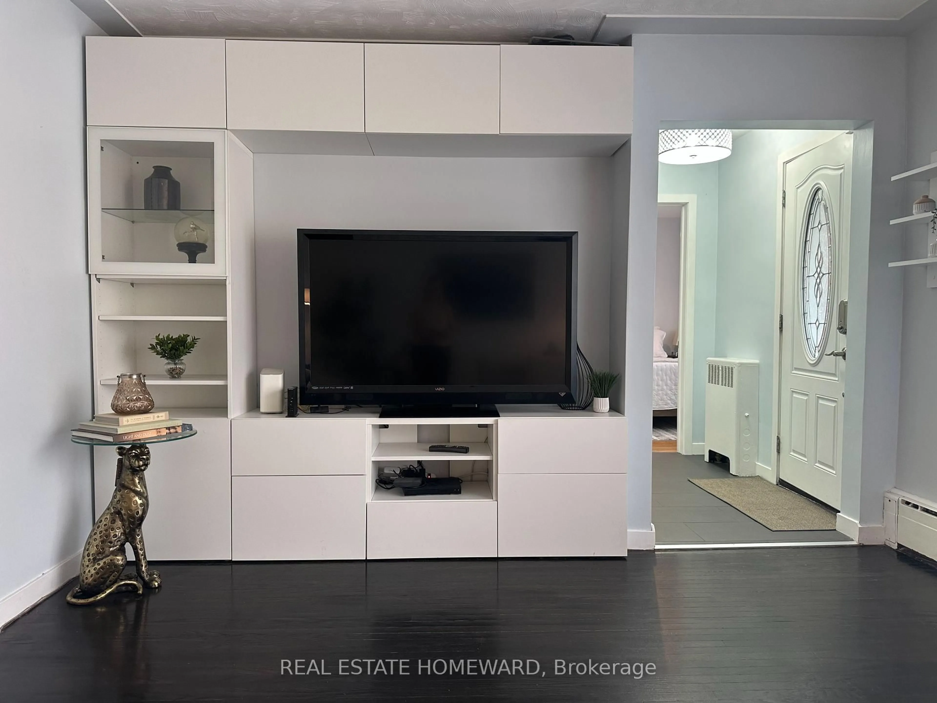 Home theater for 56 Ivordale Cres, Toronto Ontario M1R 2W6