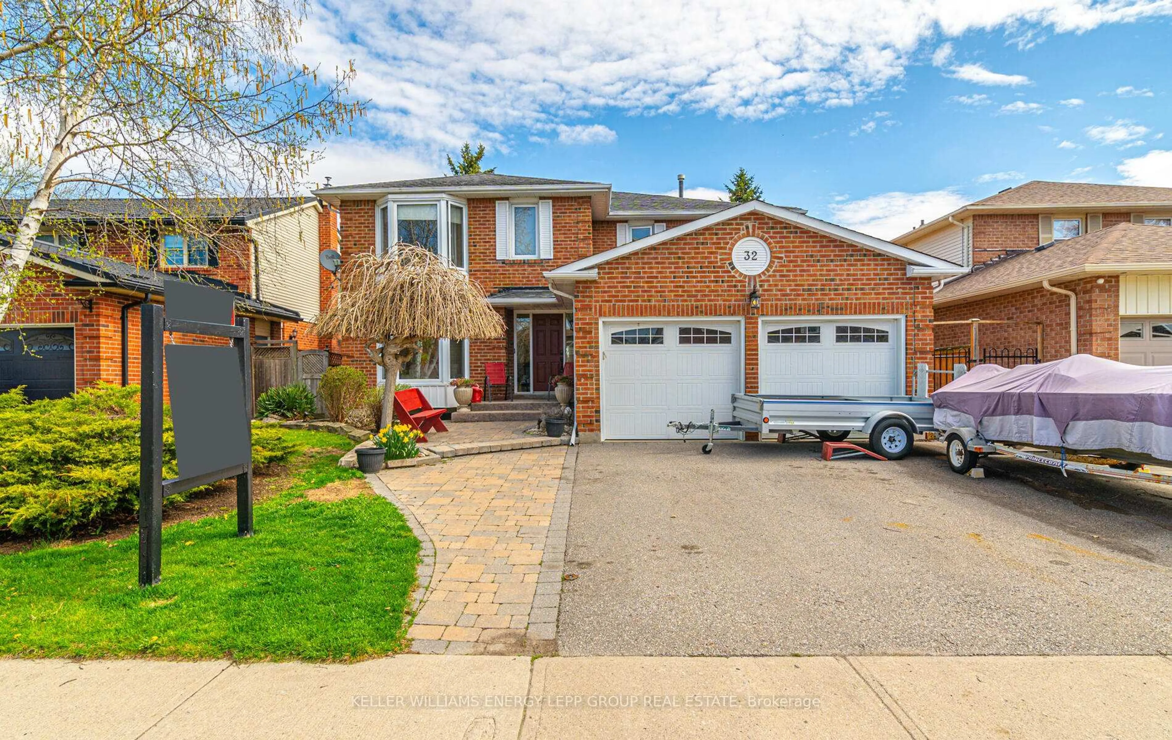 Home with brick exterior material, street for 32 Farrow Cres, Ajax Ontario L1S 4W6