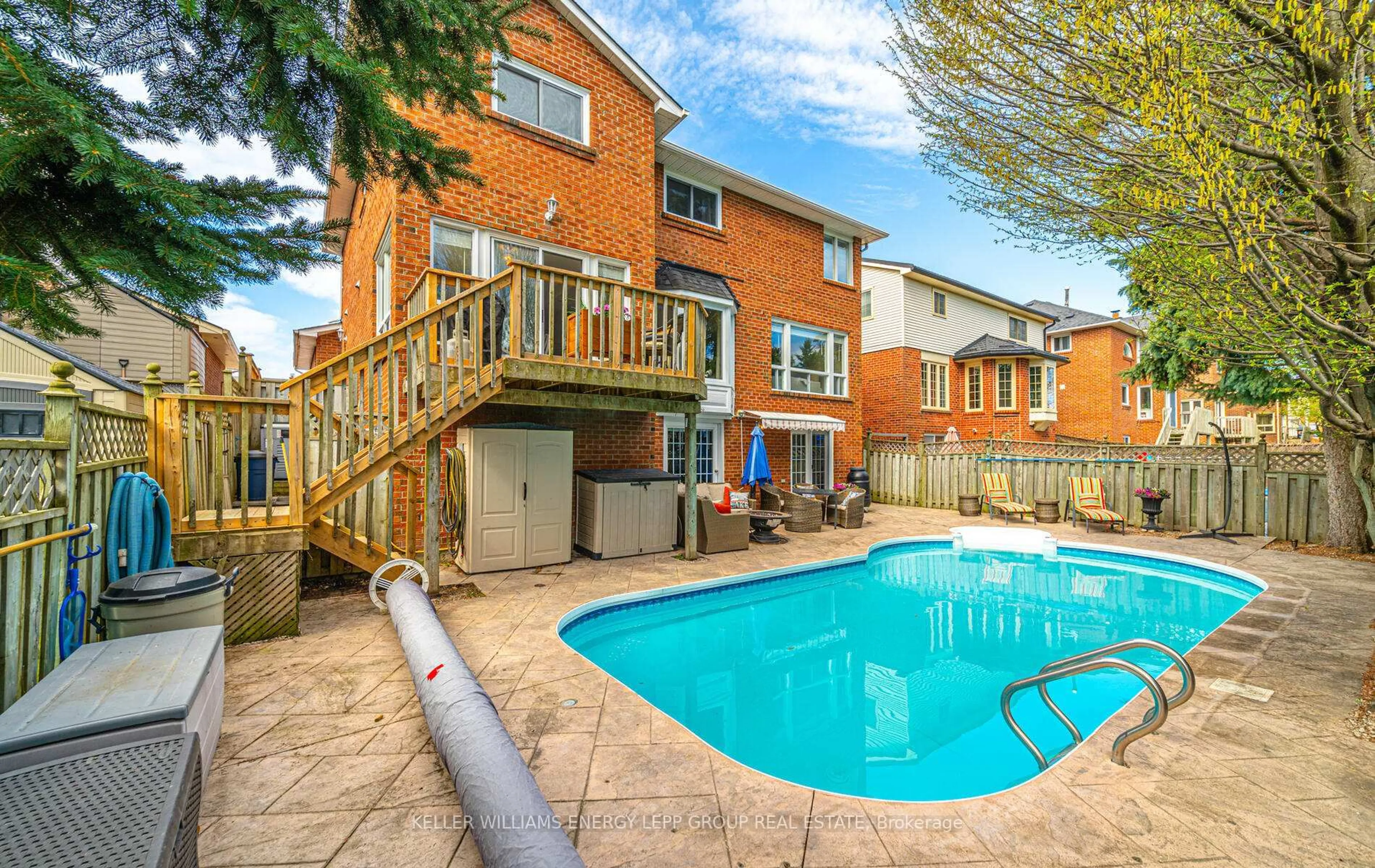 Pool for 32 Farrow Cres, Ajax Ontario L1S 4W6