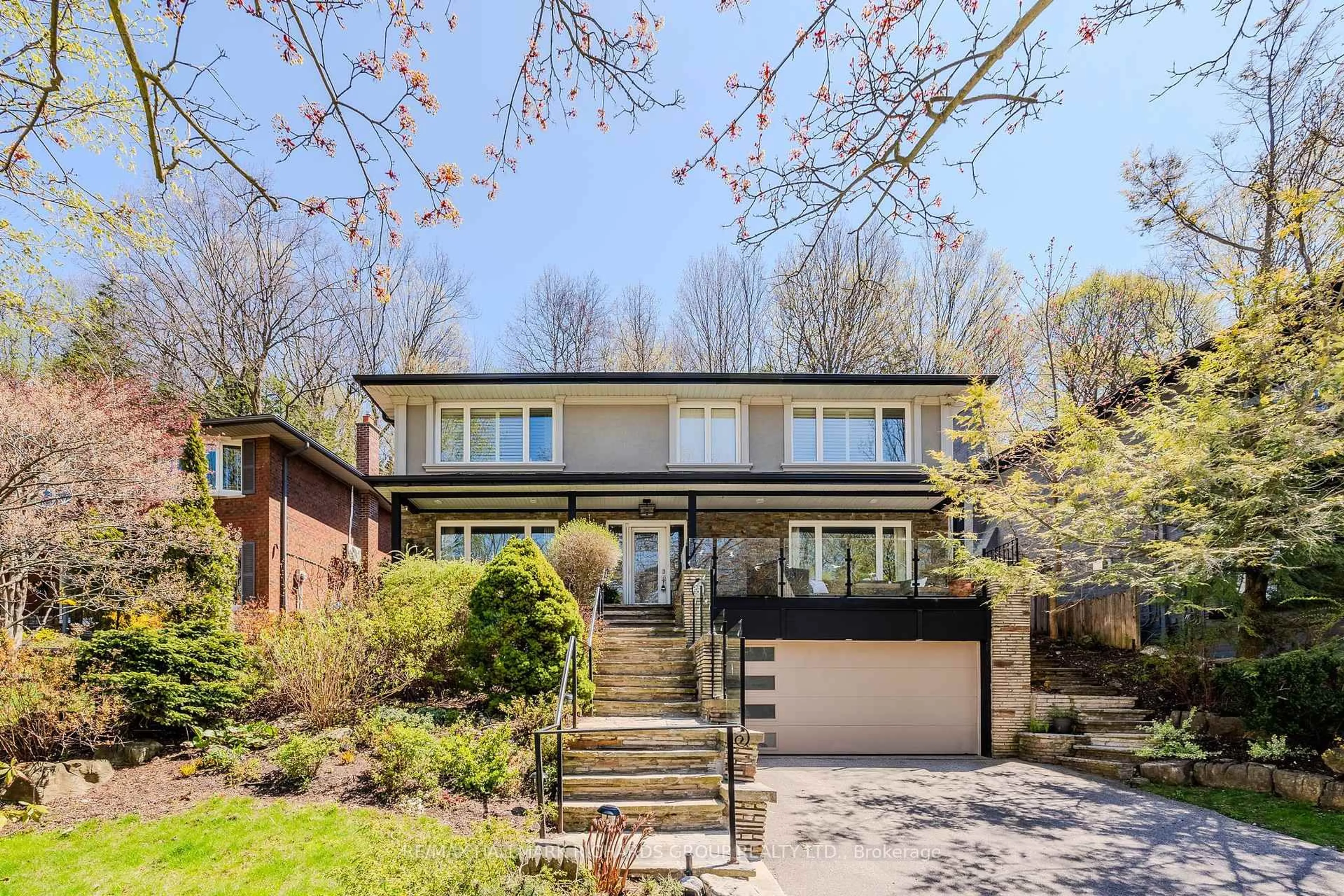 Home with brick exterior material, street for 31 Fallingbrook Dr, Toronto Ontario M1N 1B5