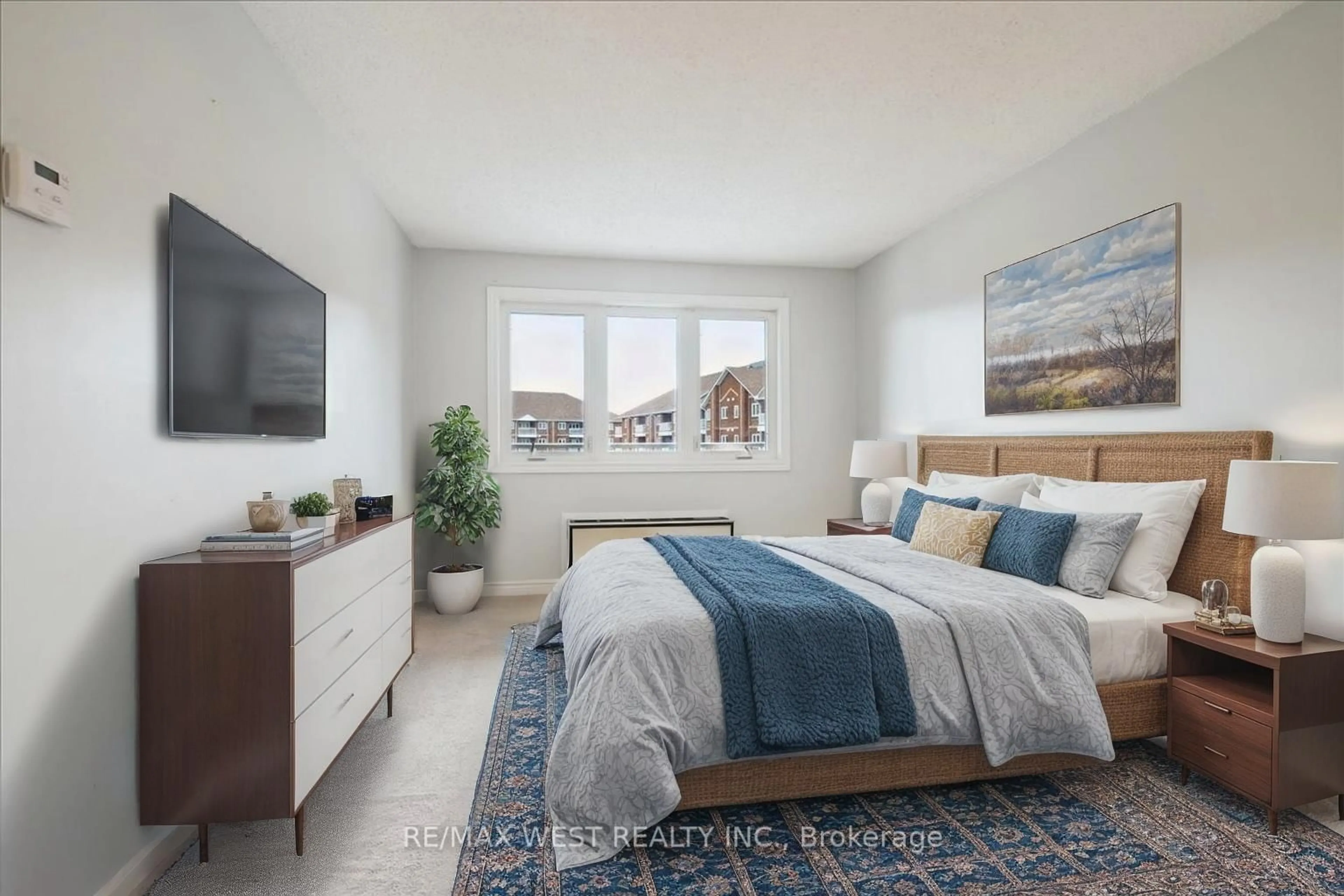 A pic of a room for 193 Lake Driveway N/A #312, Ajax Ontario L1S 7H8