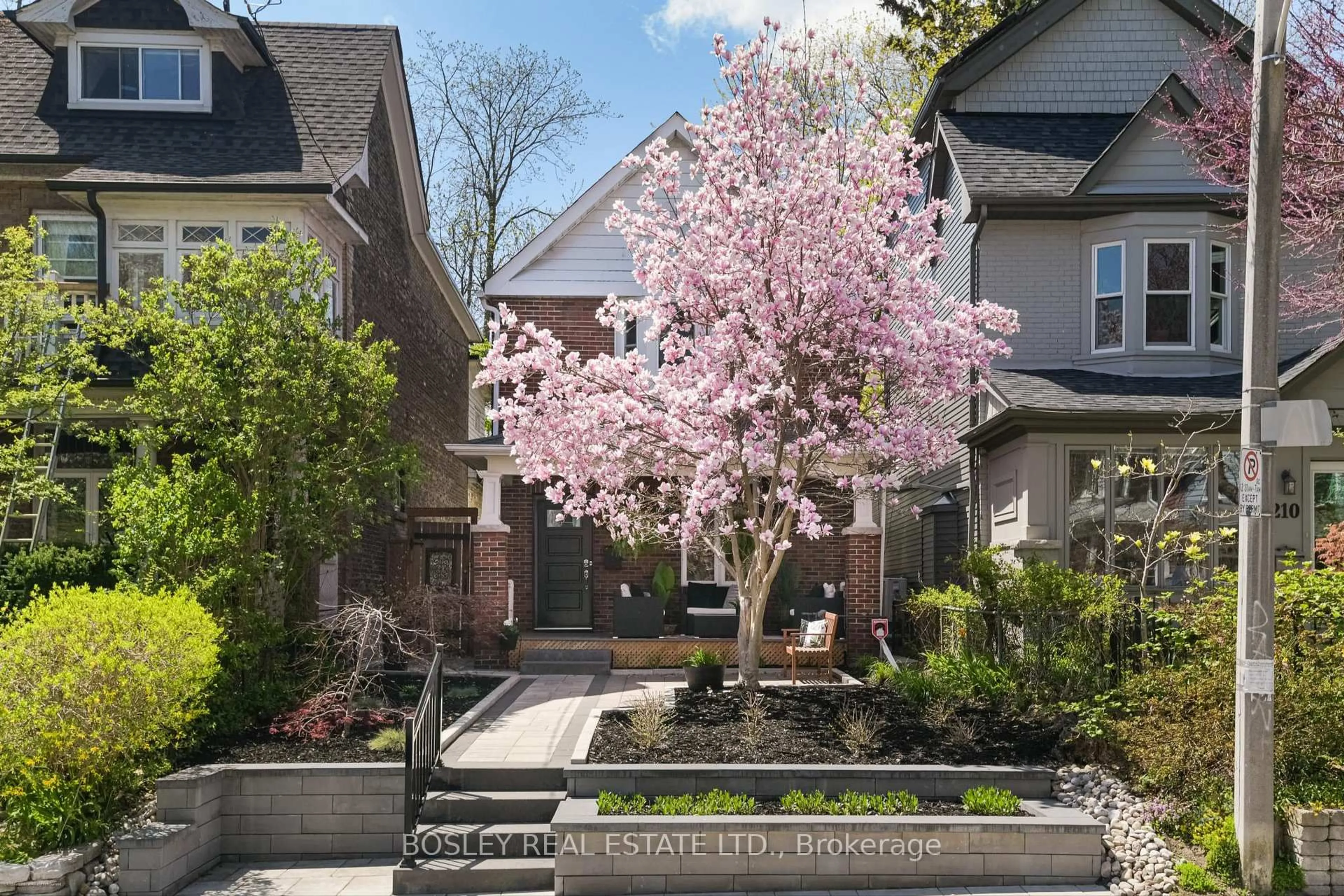 Unknown for 206 Ashdale Ave, Toronto Ontario M4L 2Y9