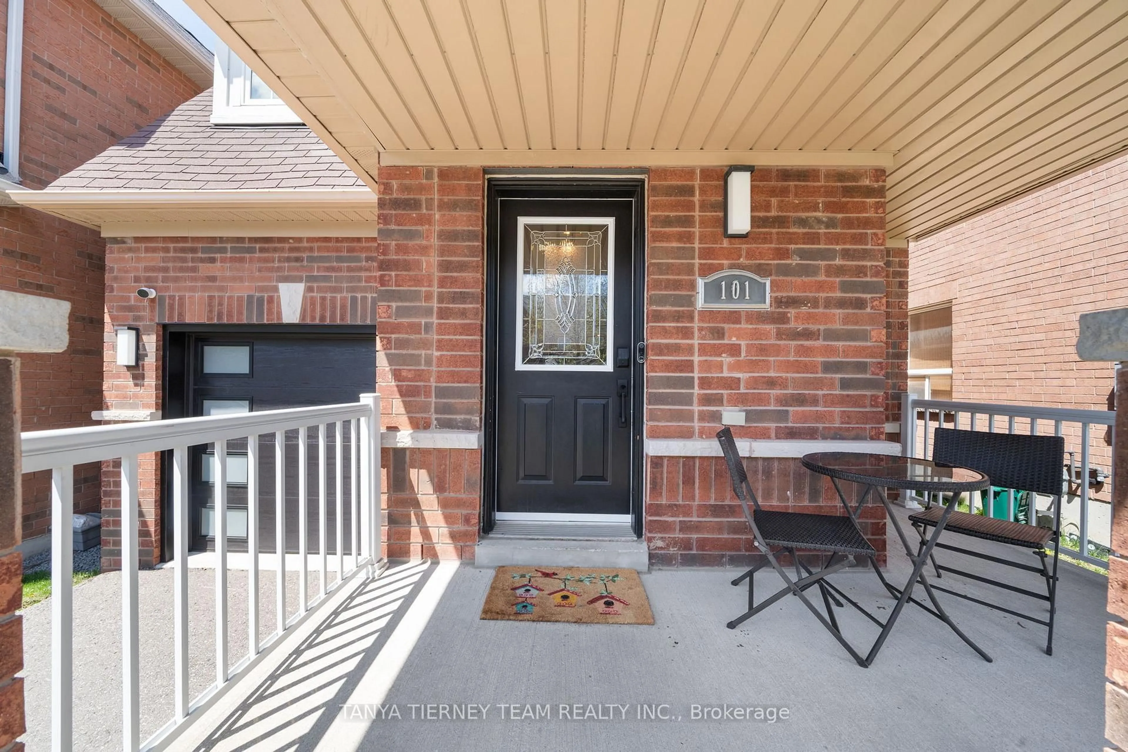 Unknown for 101 Oceanpearl Cres, Whitby Ontario L1N 0C6