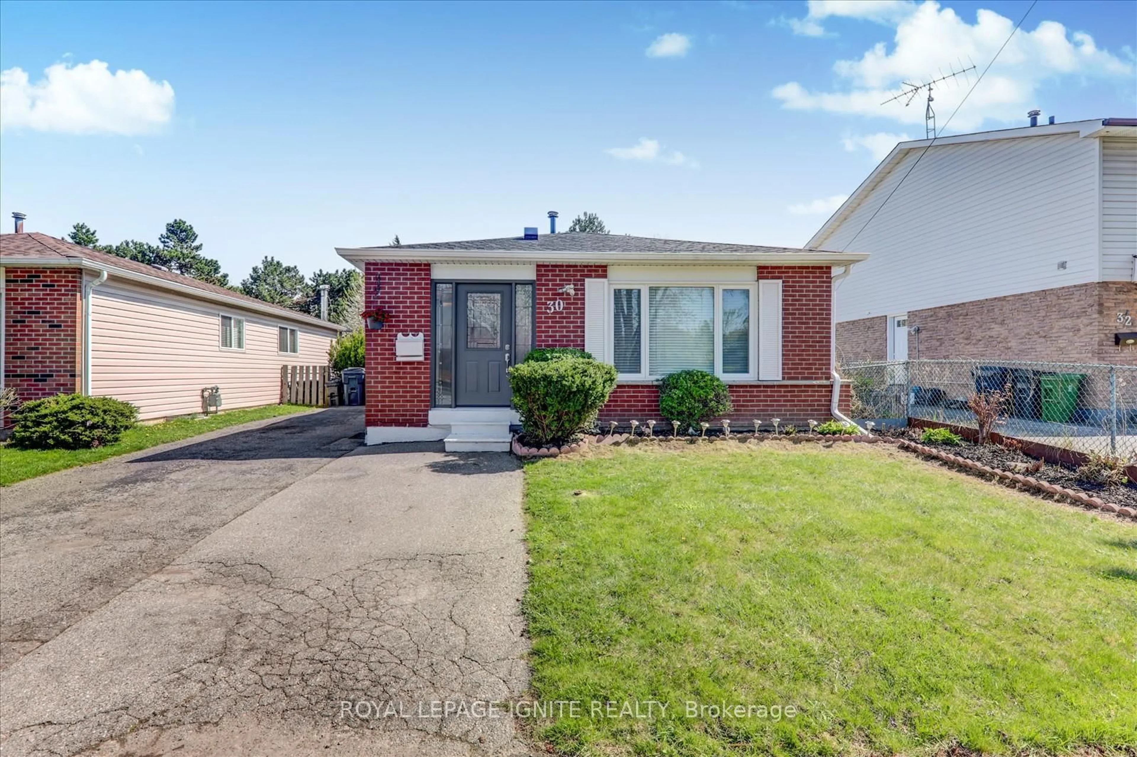 Home with brick exterior material, street for 30 Blackwater Cres, Toronto Ontario M1B 1L6