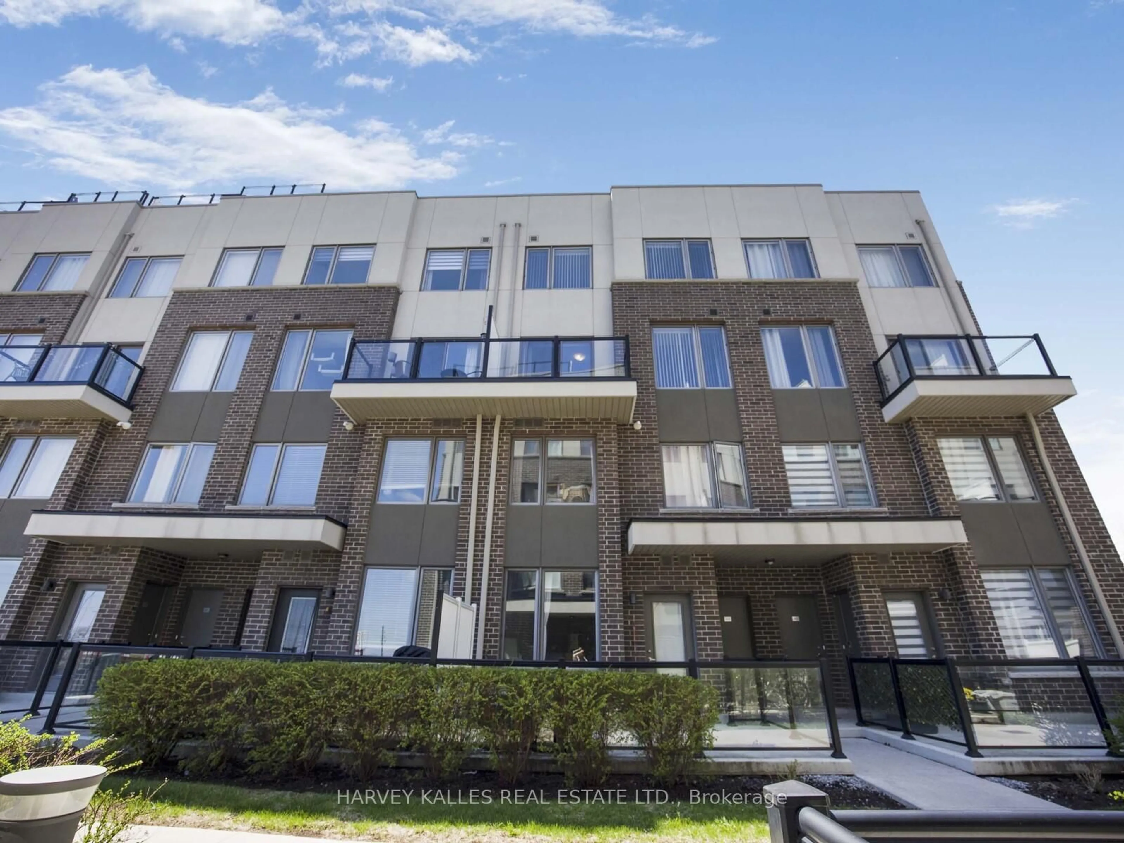 Unknown for 1460 Whites Rd #404, Pickering Ontario L1V 0E8
