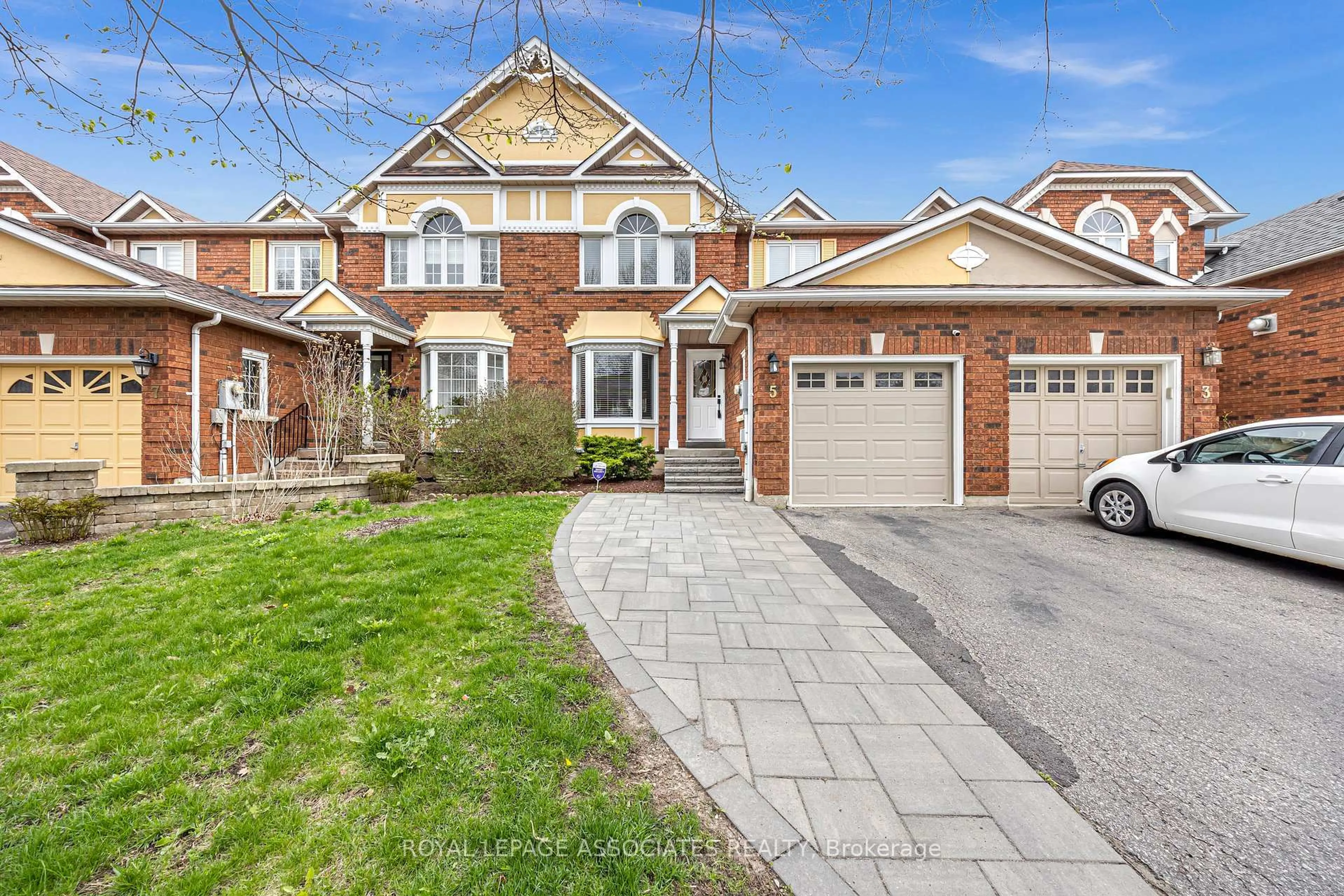 Home with brick exterior material, street for 5 Horne Ave, Ajax Ontario L1T 3Y8