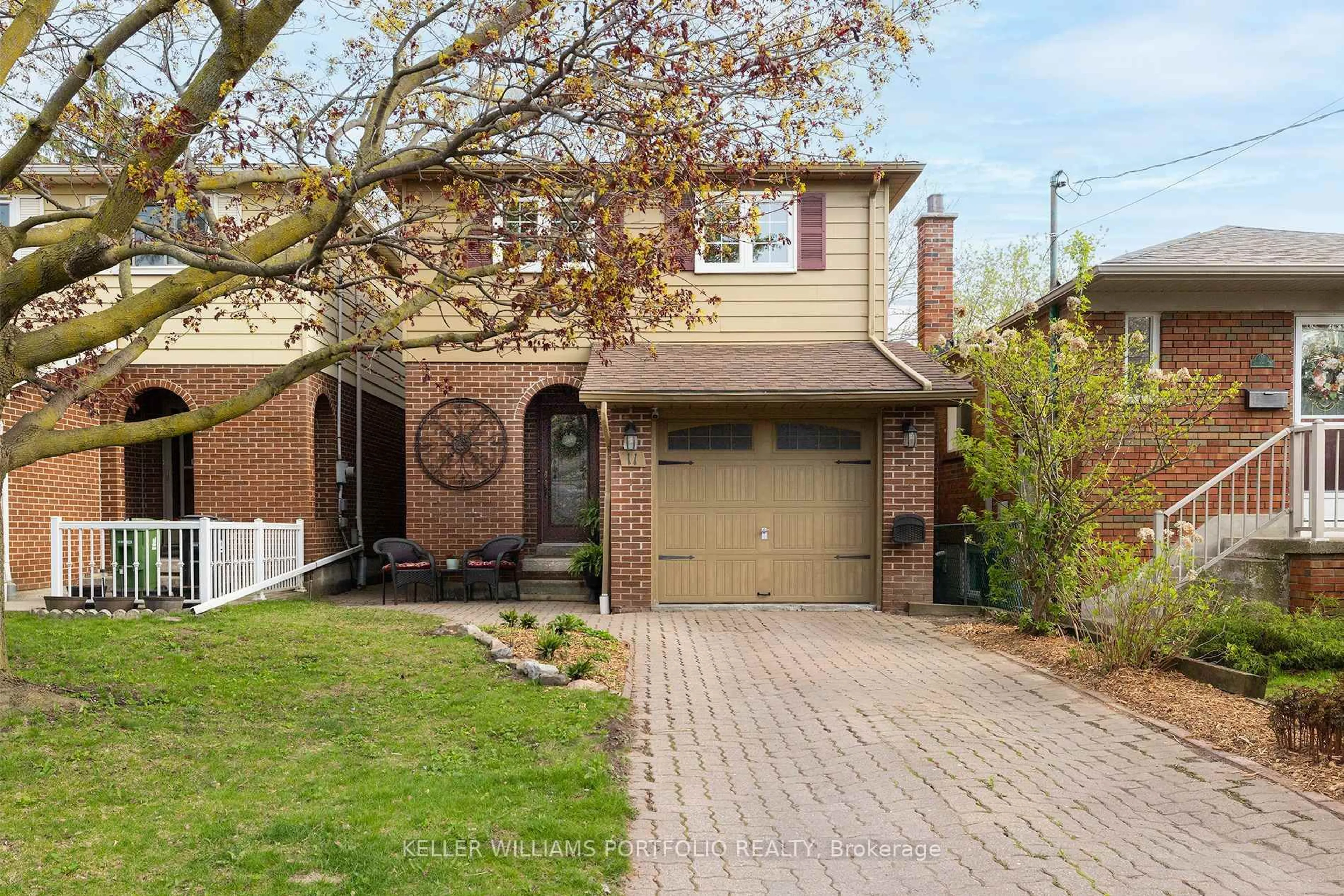 Home with brick exterior material, street for 11 Craiglee Dr, Toronto Ontario M1N 2L7