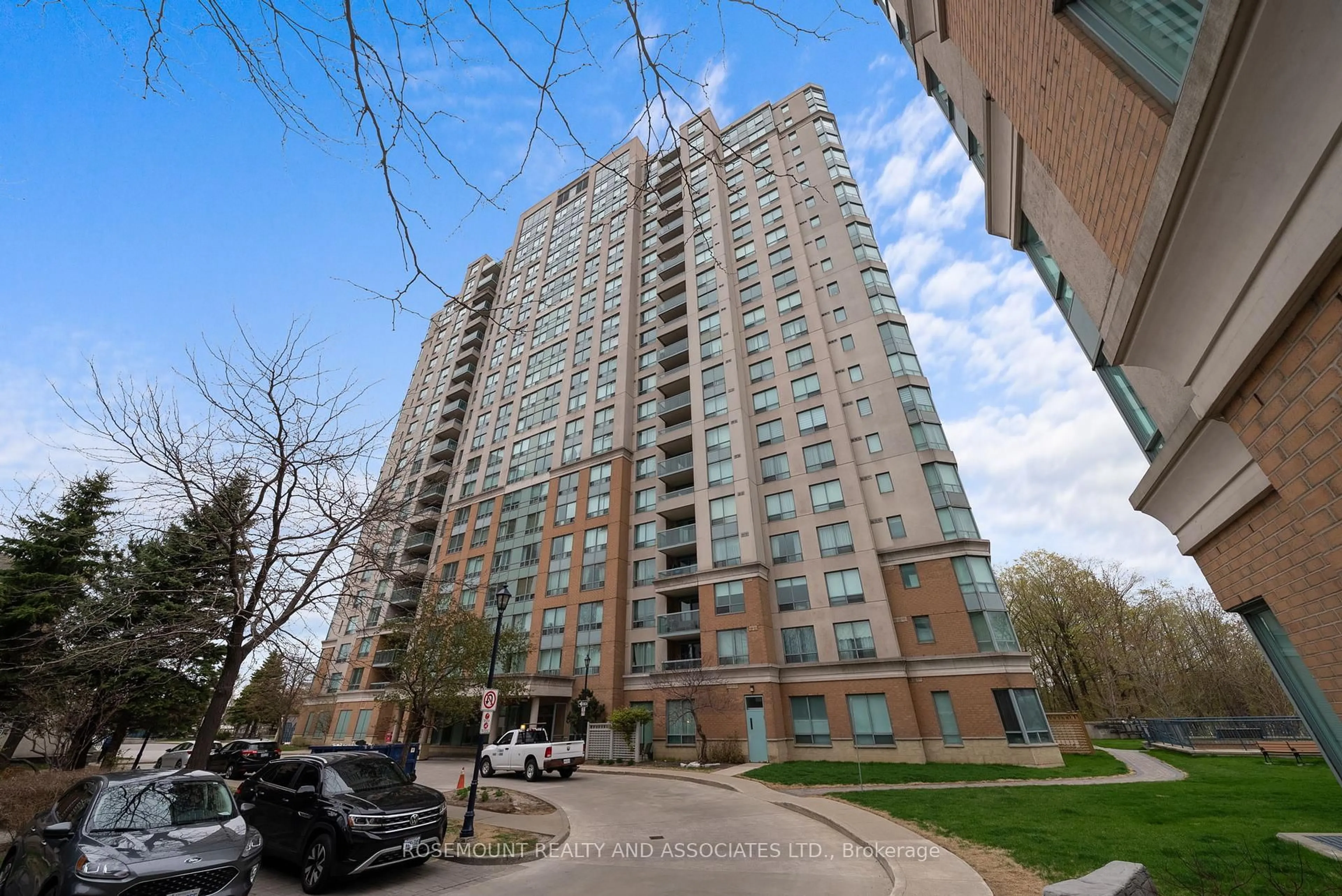 Unknown for 125 Omni Dr #2039, Toronto Ontario M1P 5A9