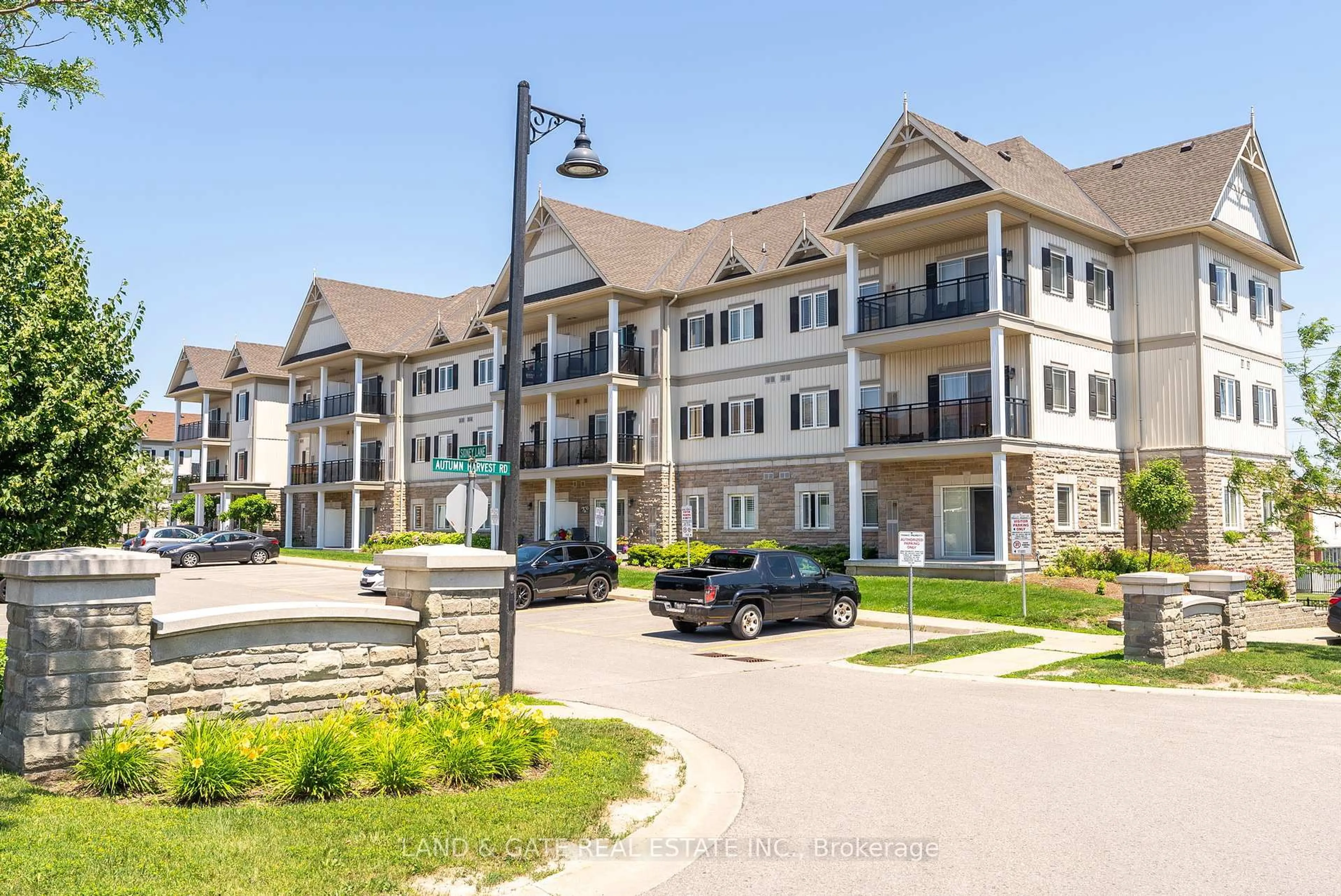 Unknown for 1 Sidney Lane #209, Clarington Ontario L1C 0N5