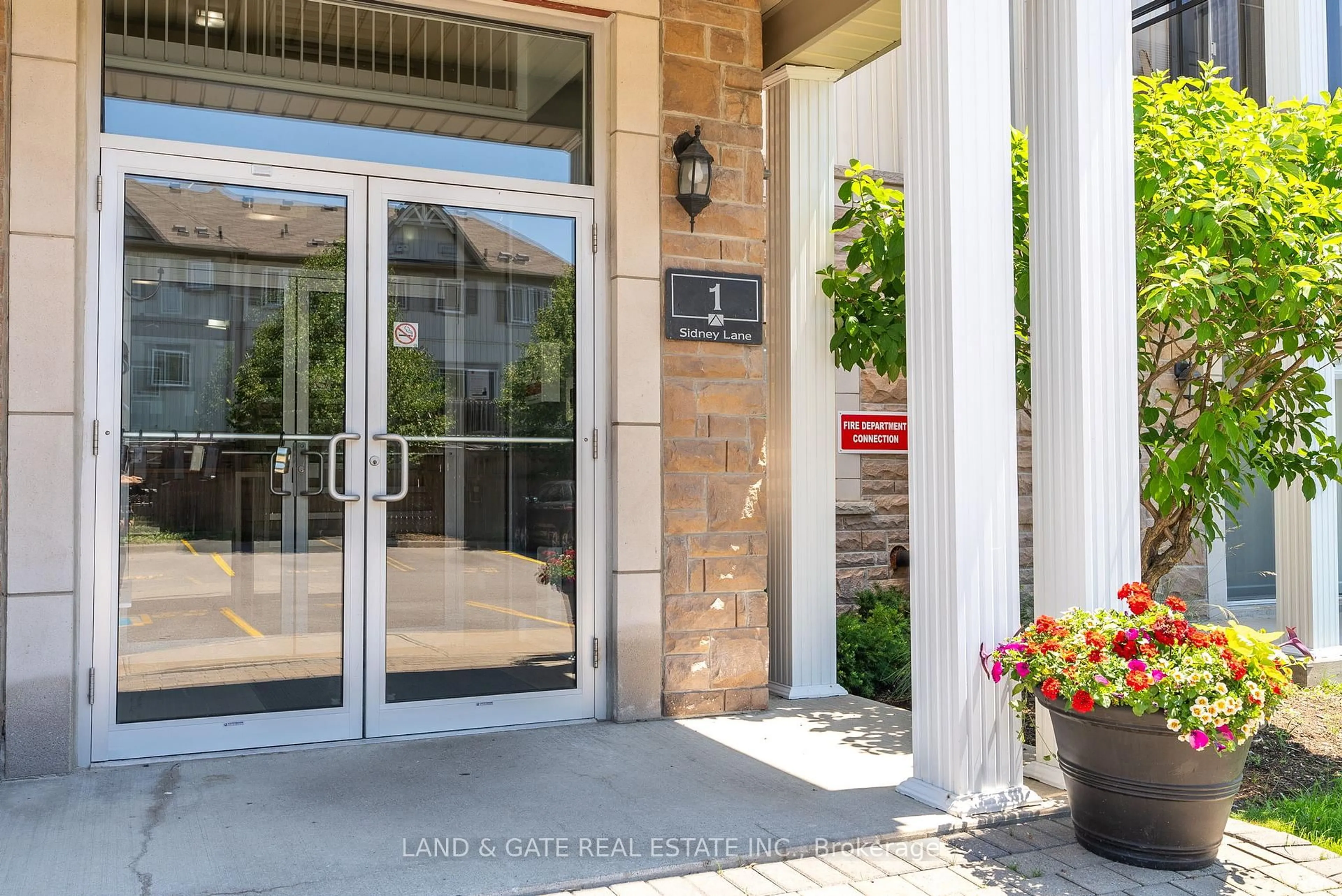 Indoor entryway for 1 Sidney Lane #209, Clarington Ontario L1C 0N5