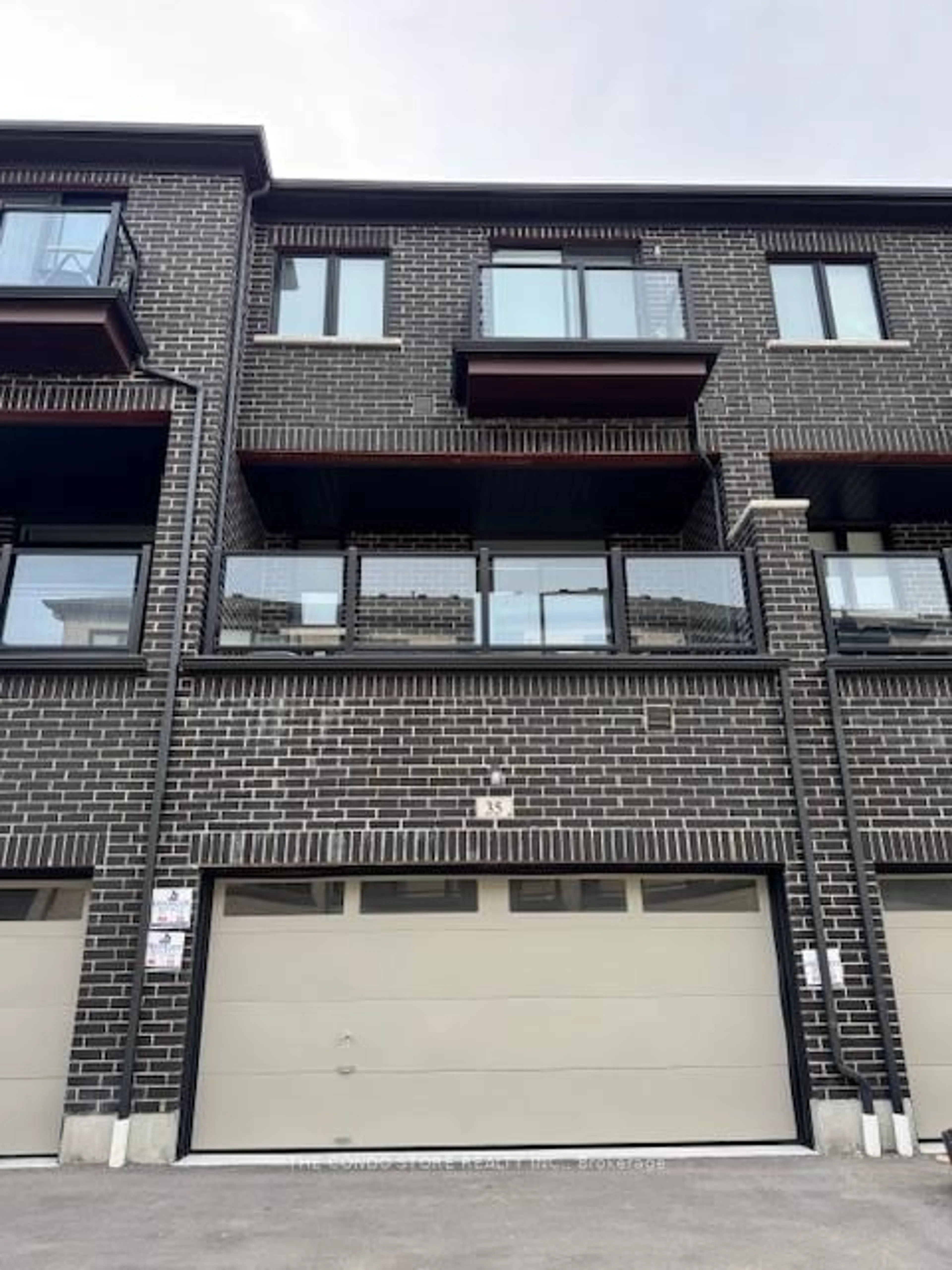 Home with brick exterior material, street for 35 Steamboat Way, Whitby Ontario L1N 0M6