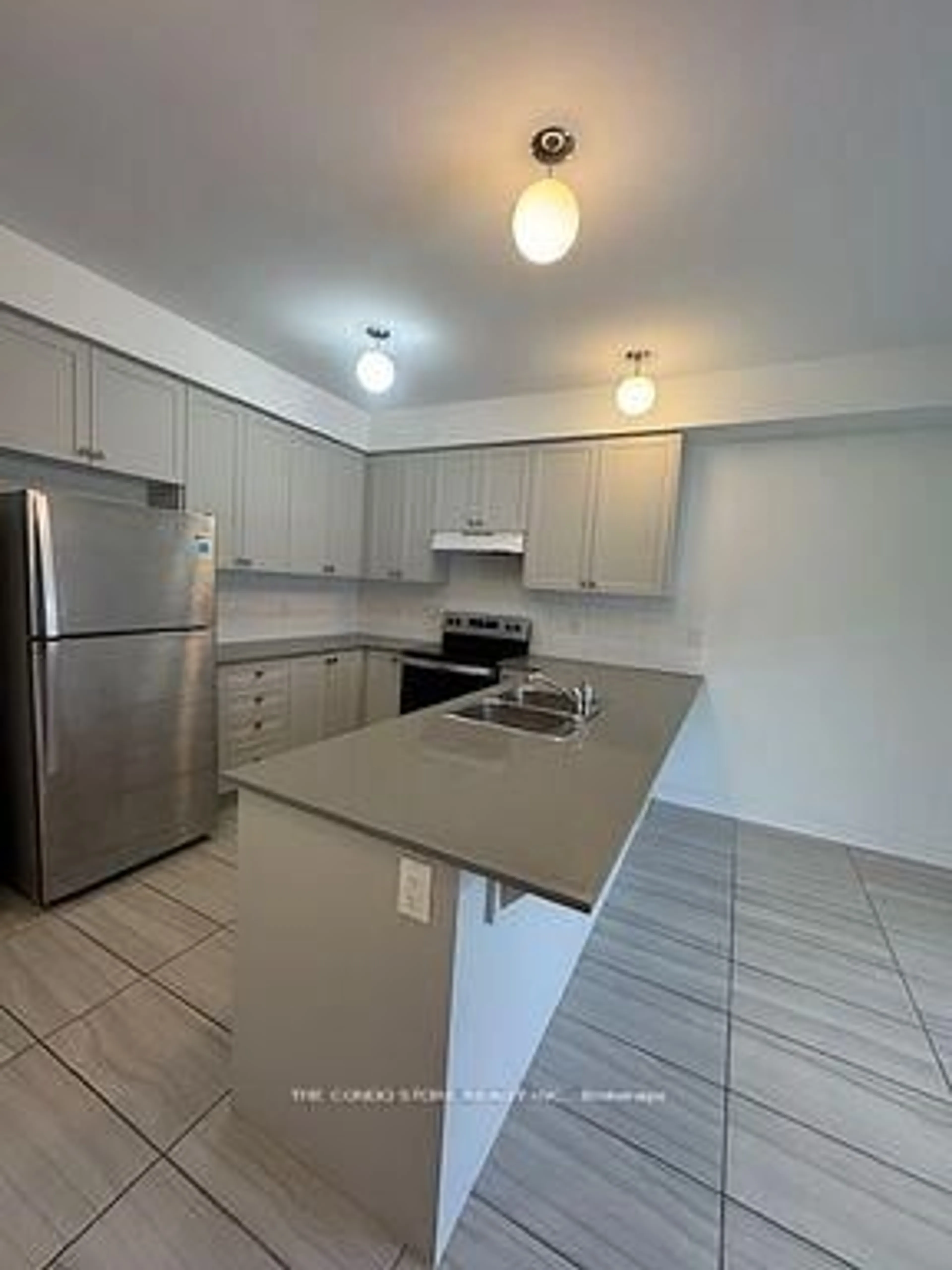 Standard kitchen, unknown for 35 Steamboat Way, Whitby Ontario L1N 0M6