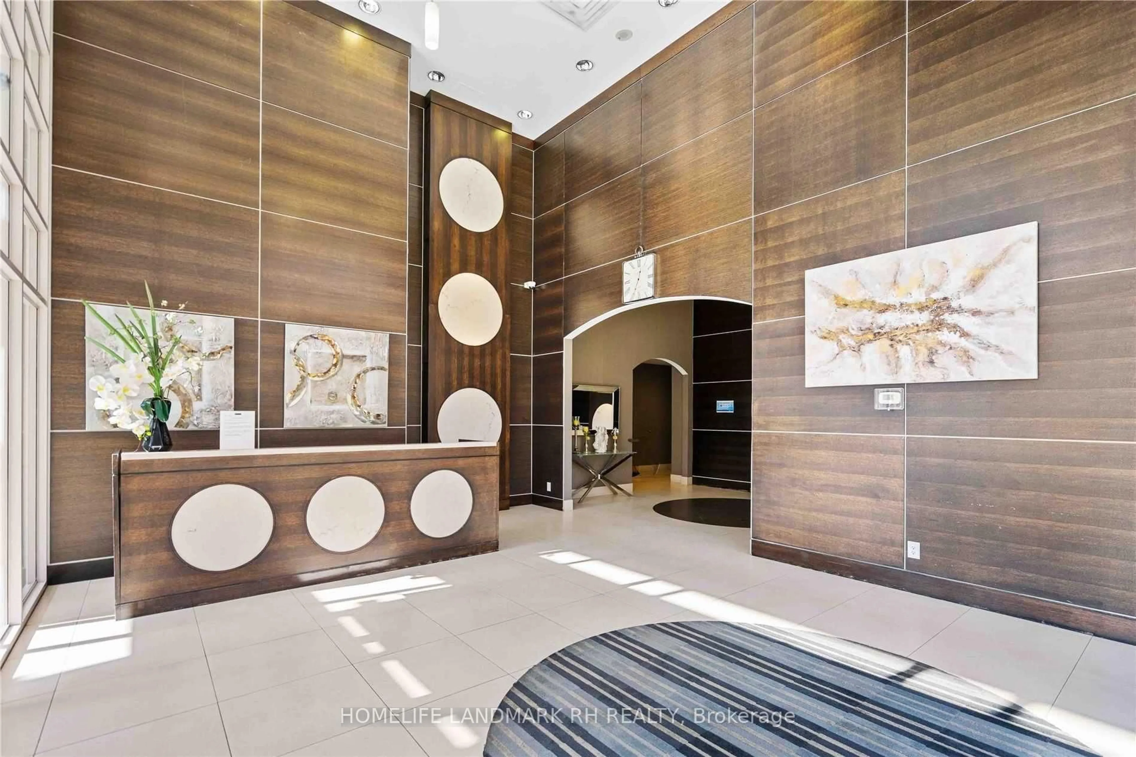 Indoor foyer for 190 Borough Dr #3311, Toronto Ontario M1P 0B6