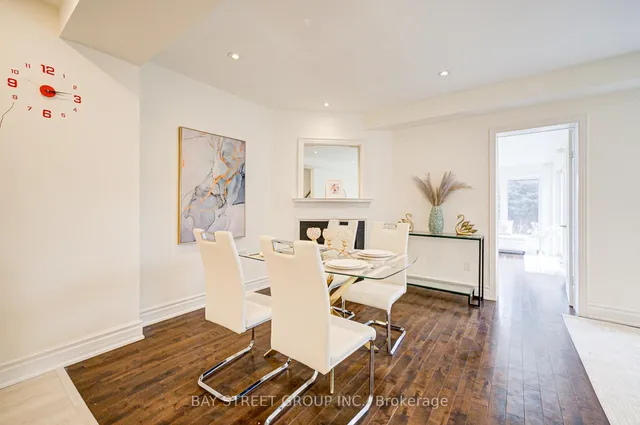 Additional property image - 102 Mossbrook Cres
