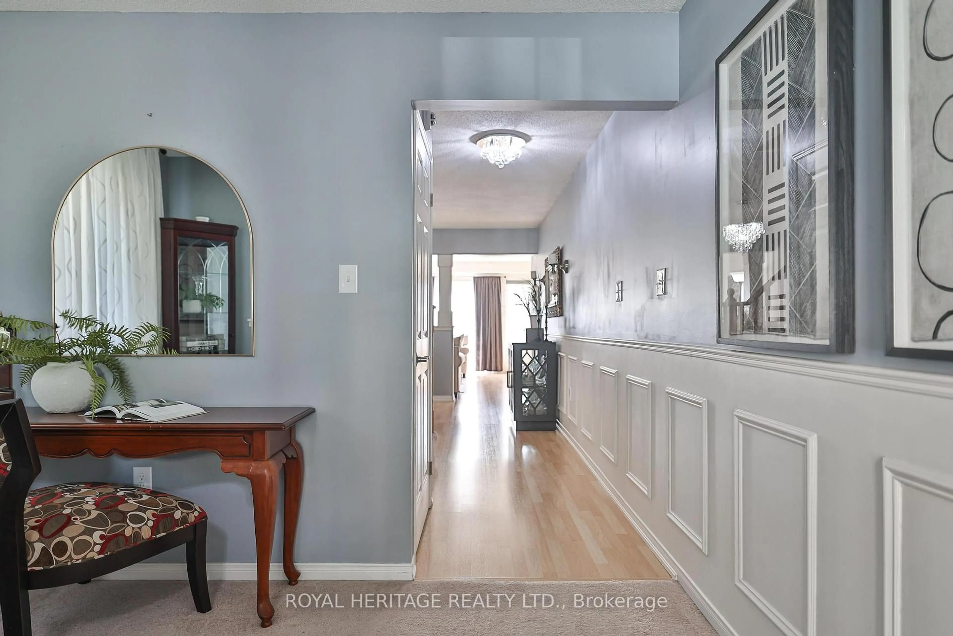Indoor entryway for 28 Chaston Rd, Ajax Ontario L1Z 0M6