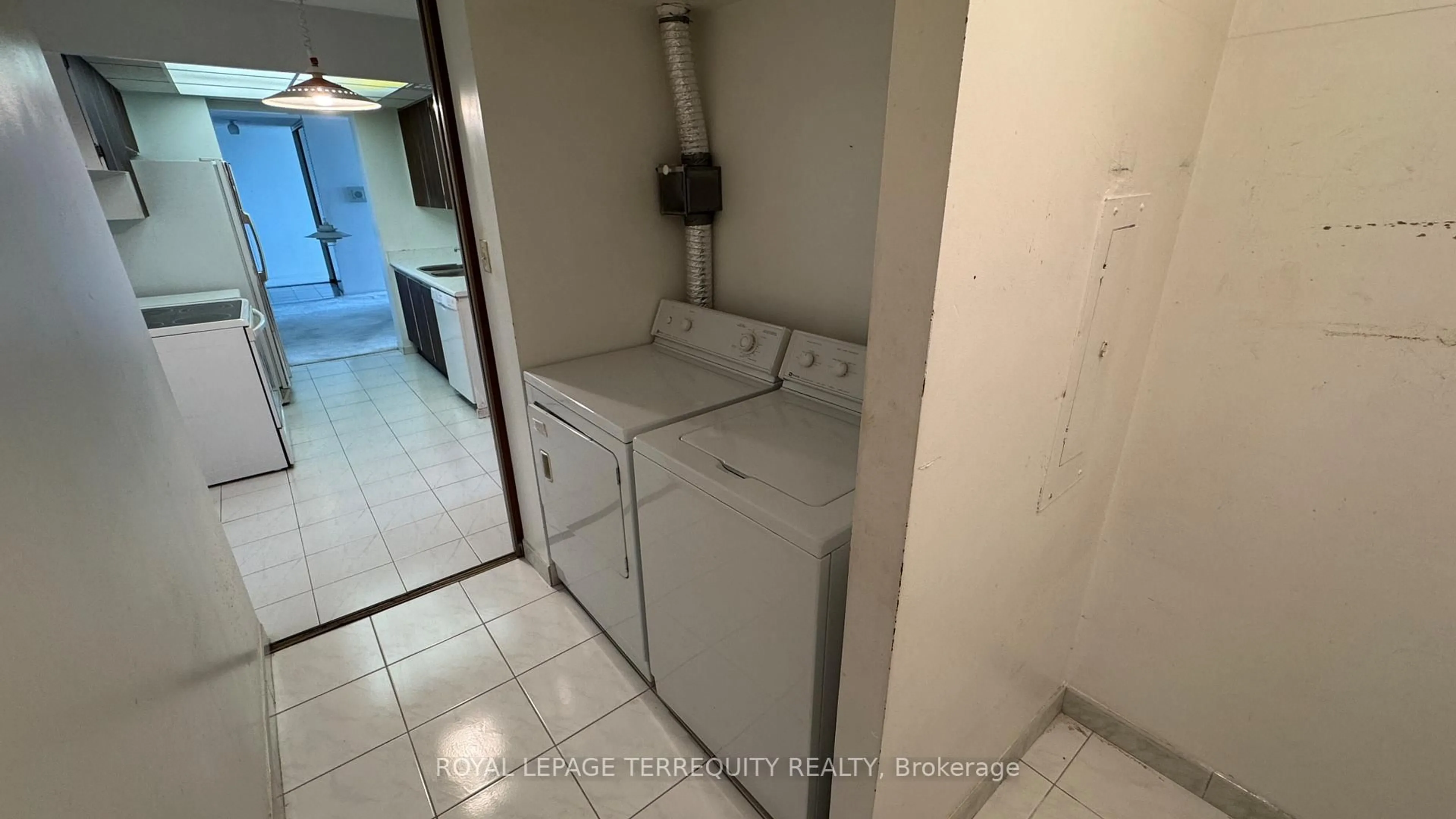 Laundry room for 65 Huntingdale Blvd #PH4, Toronto Ontario M1W 2P1