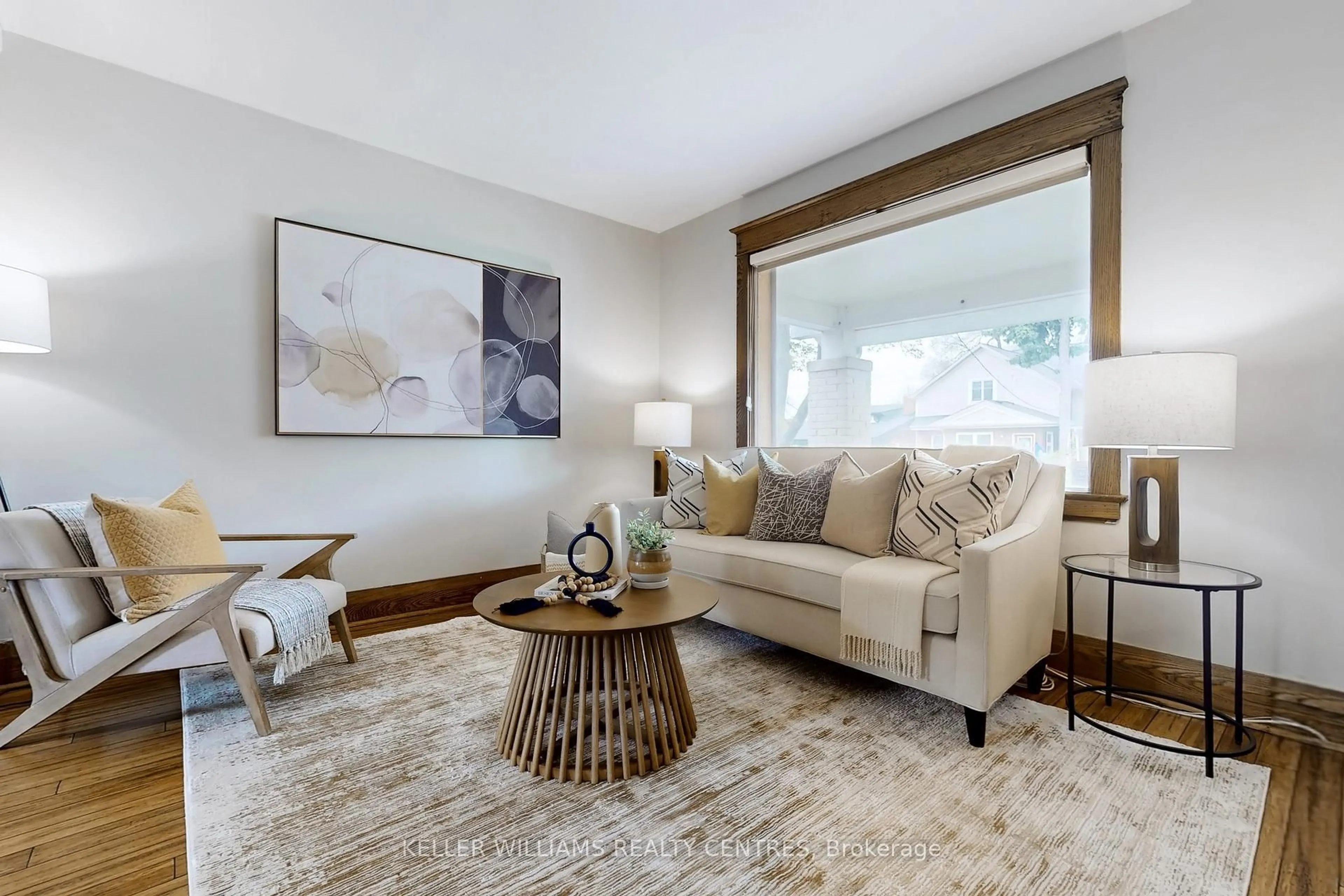 Living room with furniture, unknown for 177 Brookside Dr, Toronto Ontario M4E 2M5