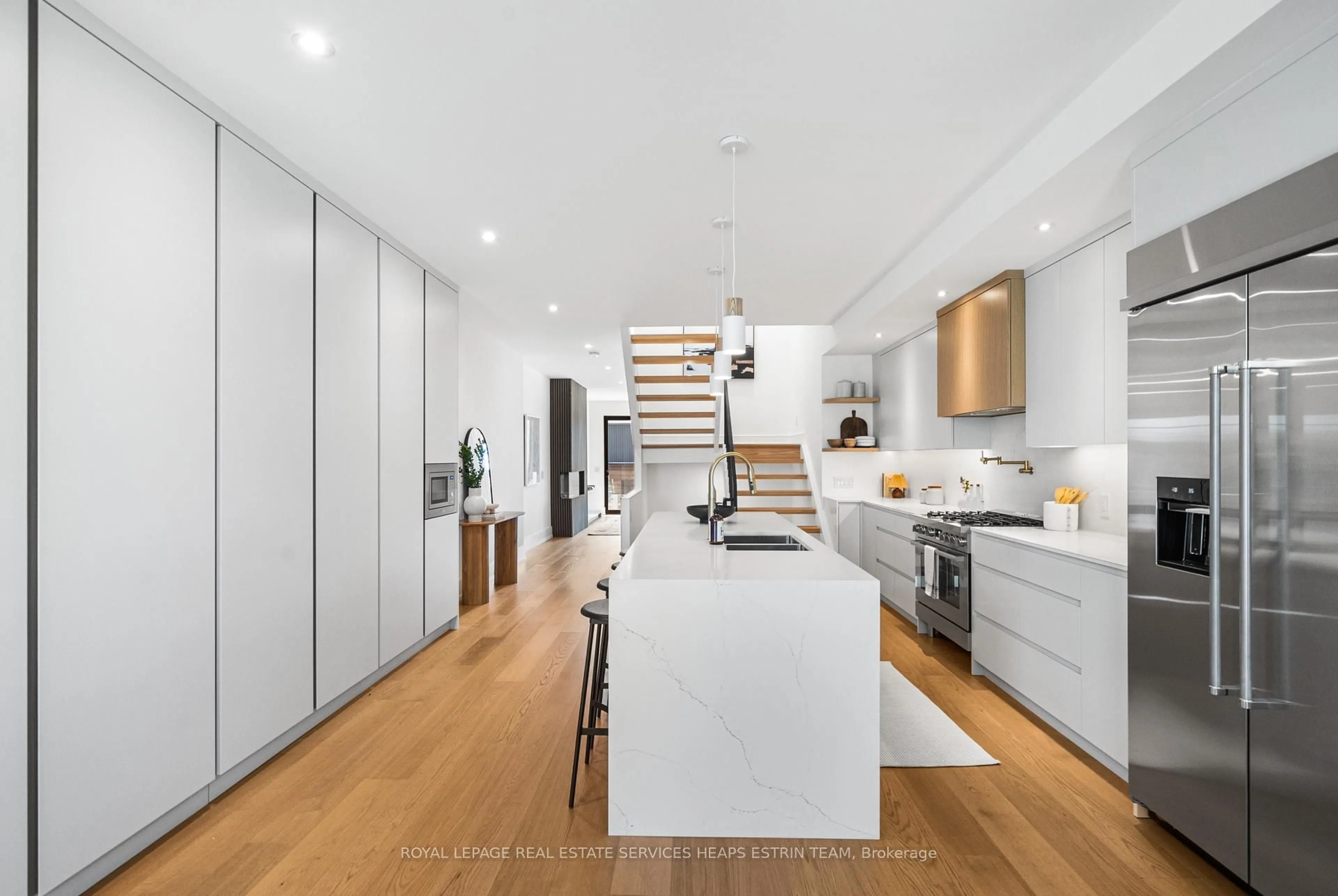Contemporary kitchen, unknown for 17 Myrtle Ave, Toronto Ontario M4M 2A3