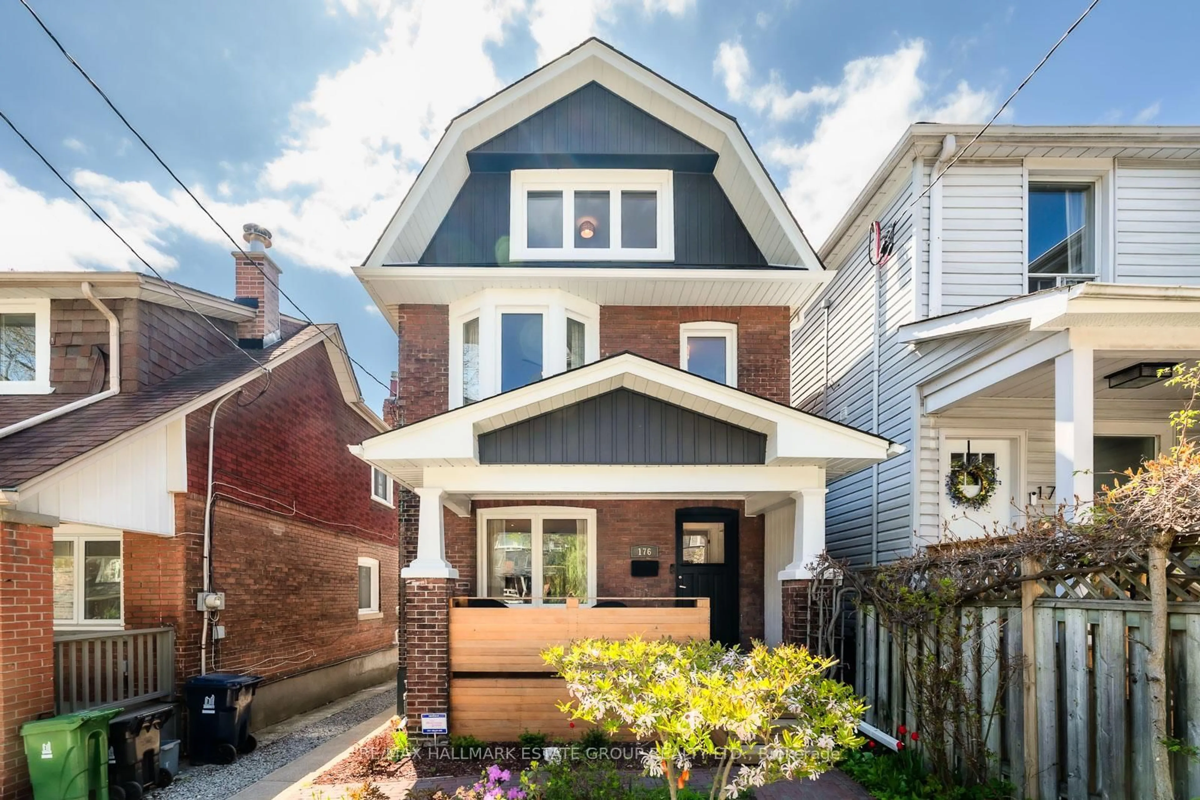 Home with brick exterior material, street for 176 Golfview Ave, Toronto Ontario M4E 2K5