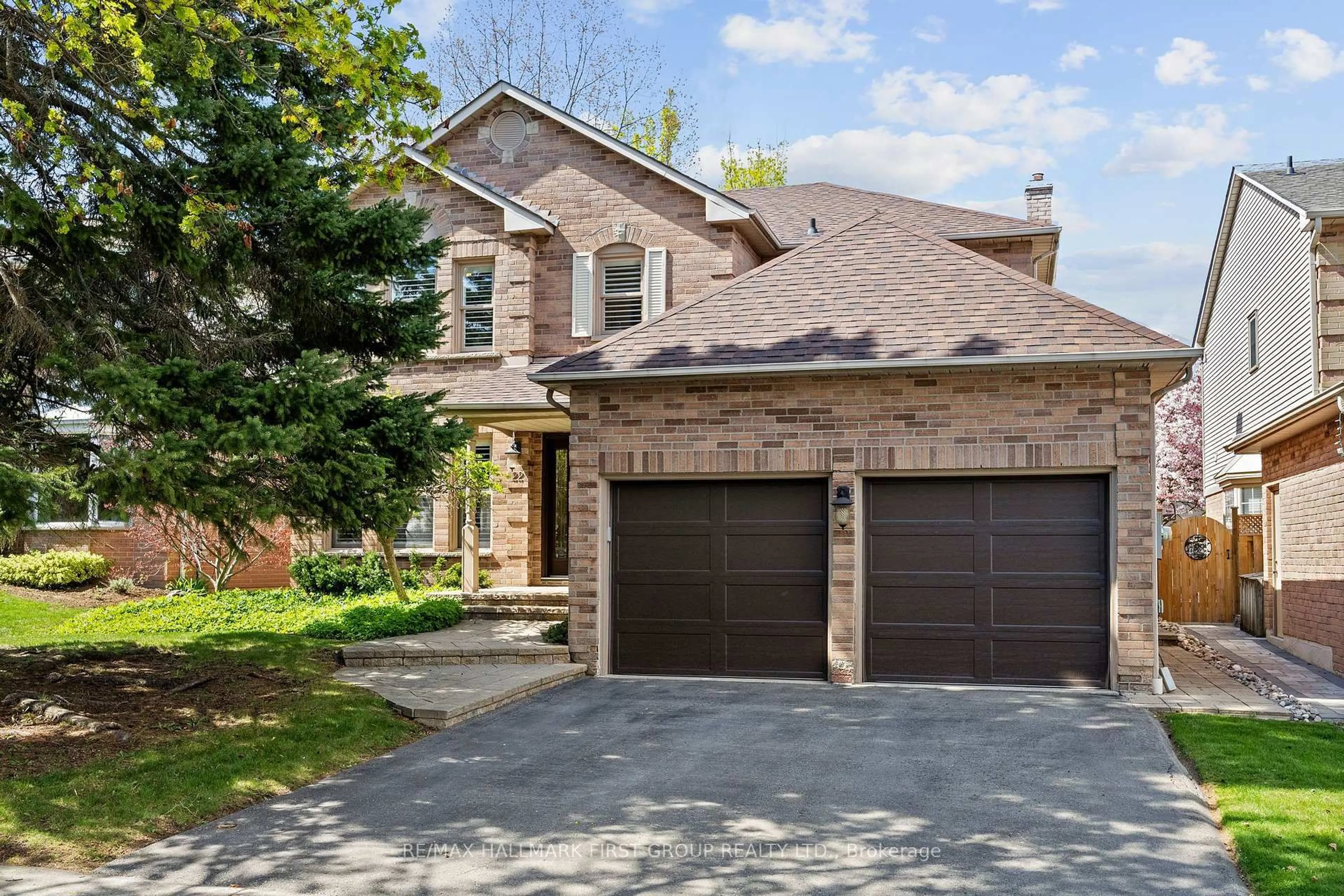 Home with brick exterior material, street for 22 Kennett Dr, Whitby Ontario L1P 1L5